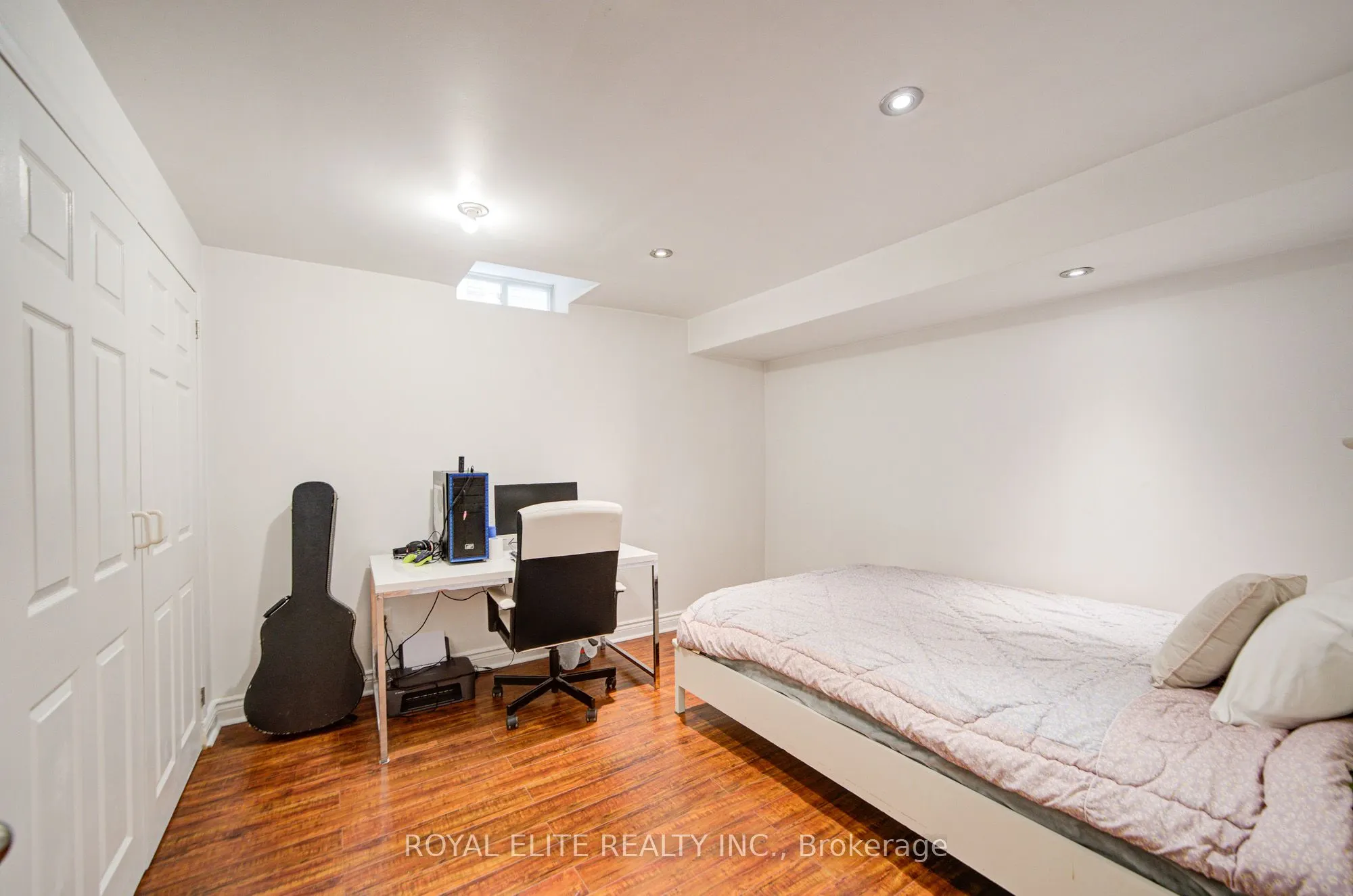 11 Amstel Avenue