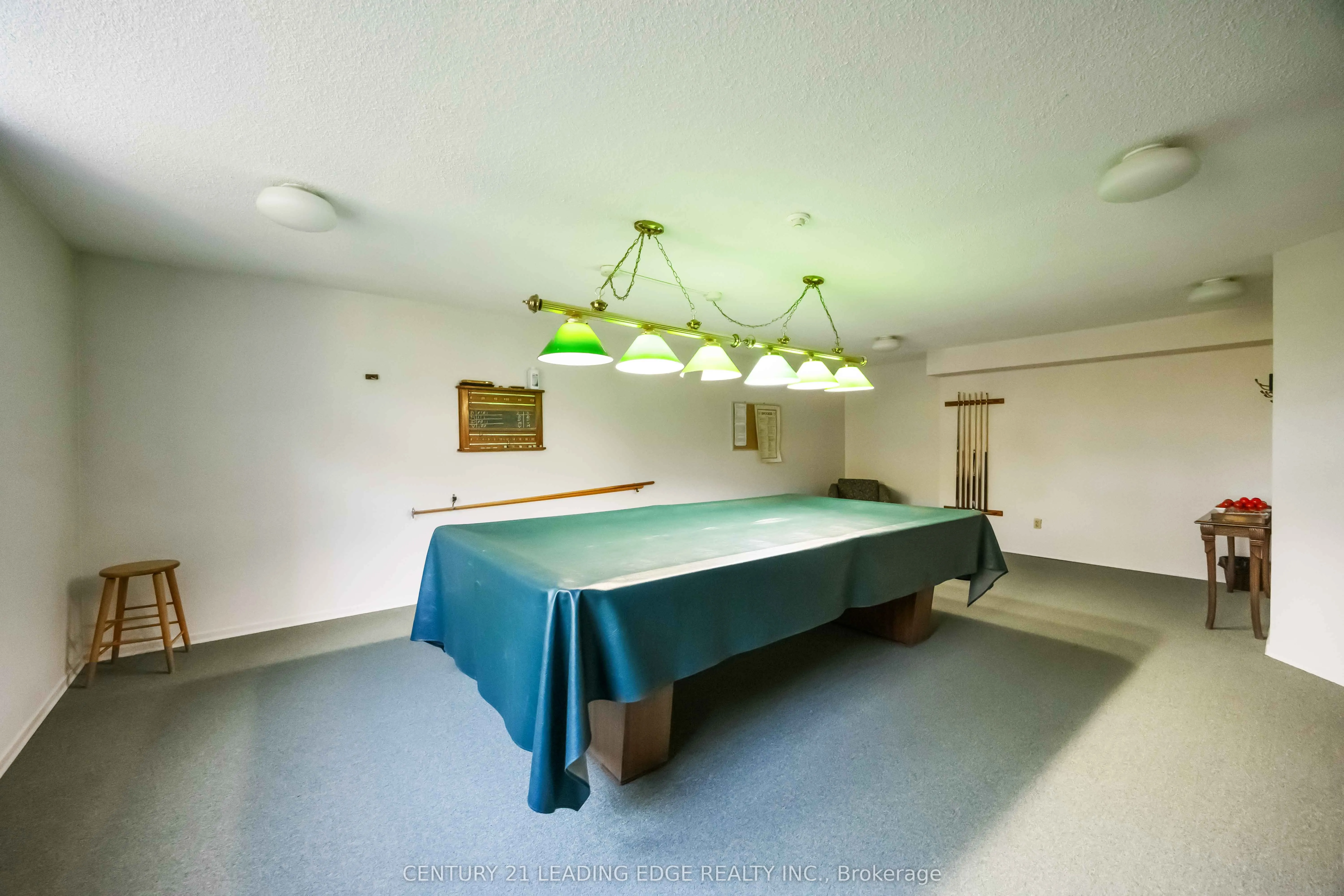 7811 Yonge Street, #811