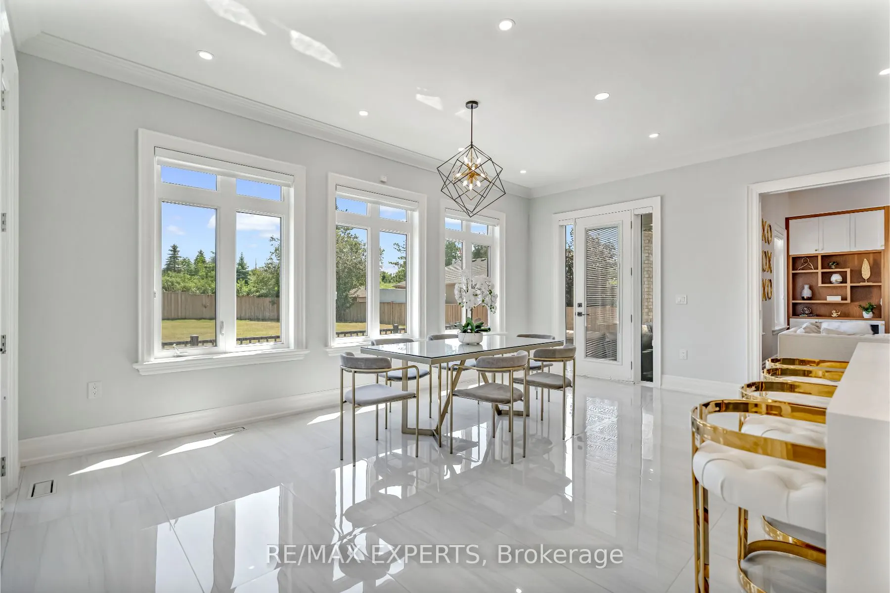 6131 Hillsdale Drive