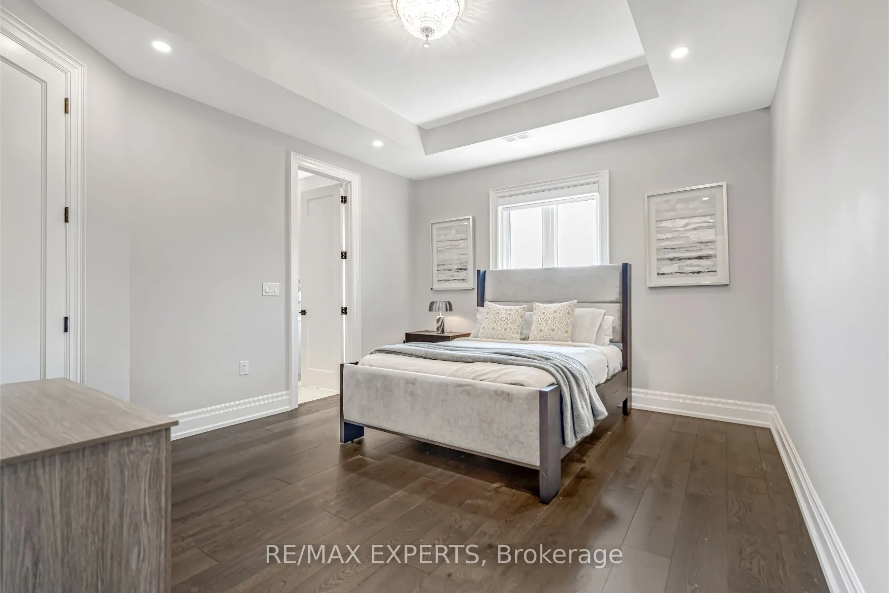6131 Hillsdale Drive