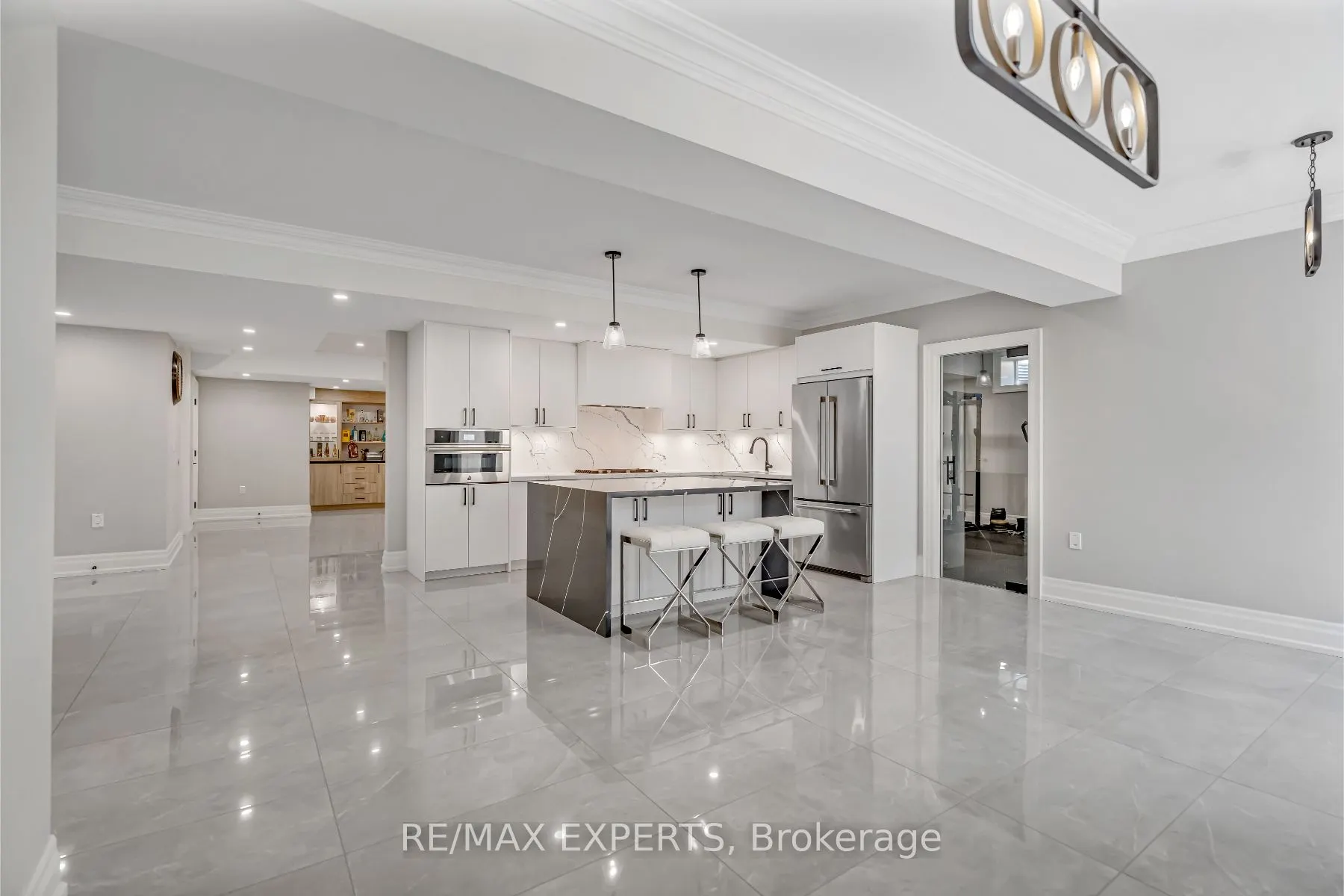 6131 Hillsdale Drive