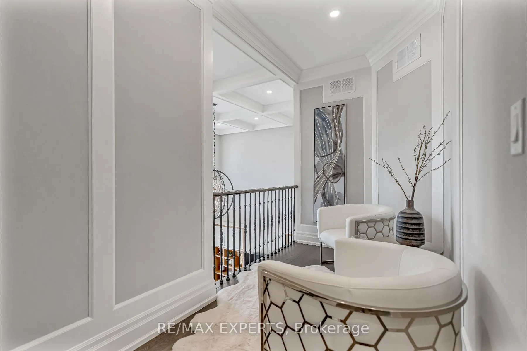 6131 Hillsdale Drive