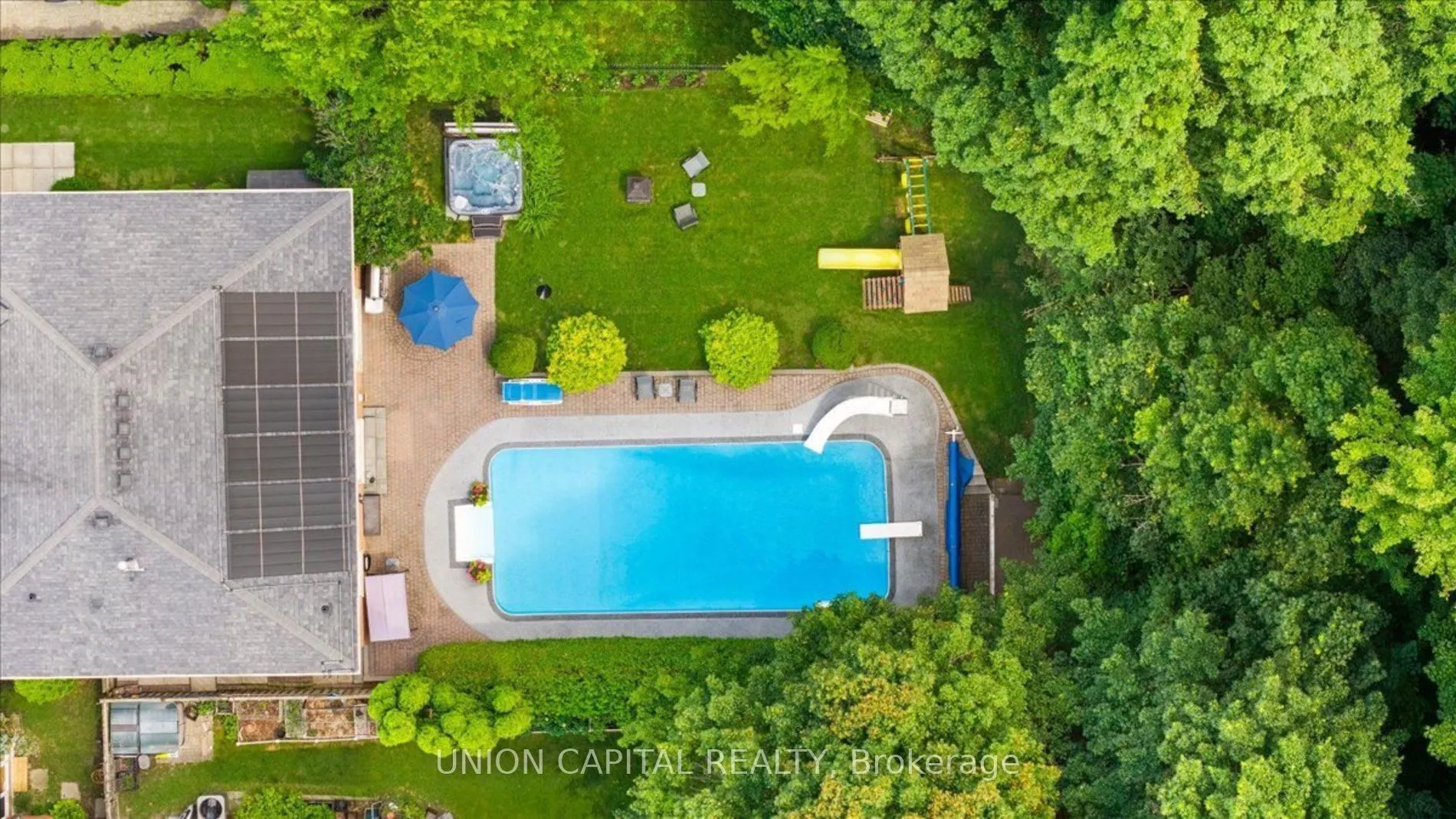 86 Charing Crescent