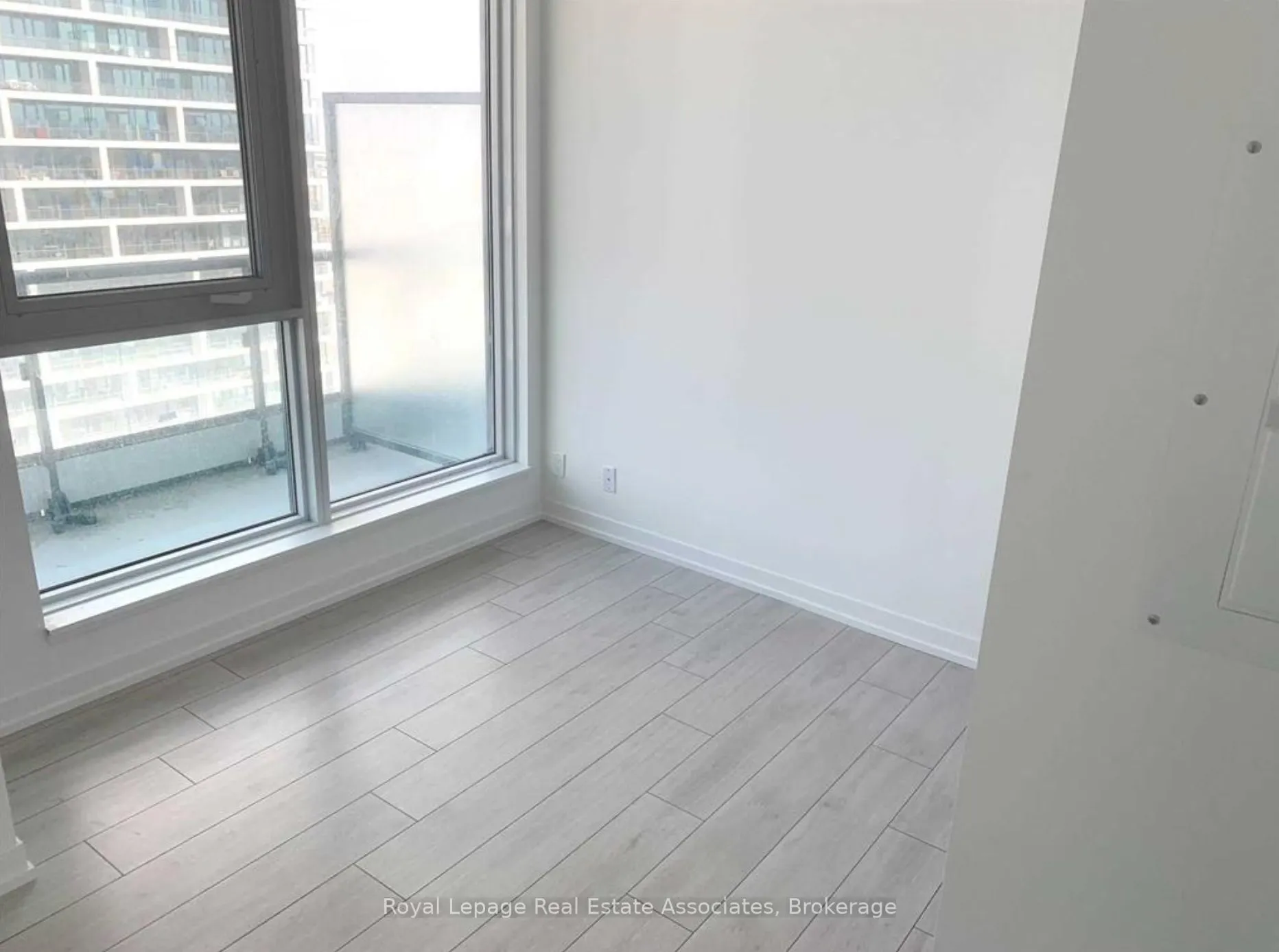 5 Buttermill Avenue, #2311