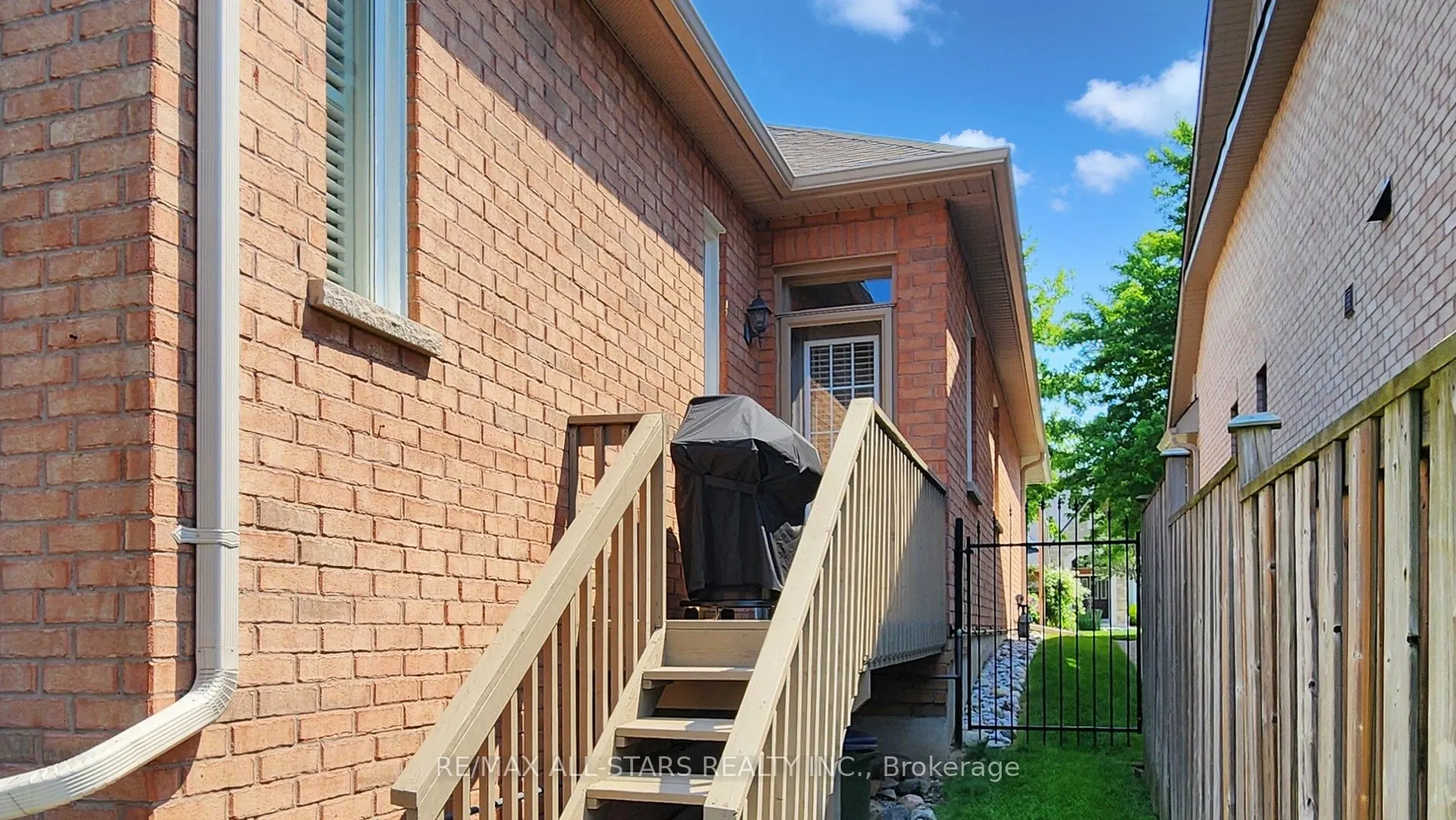 62 Joseph Street