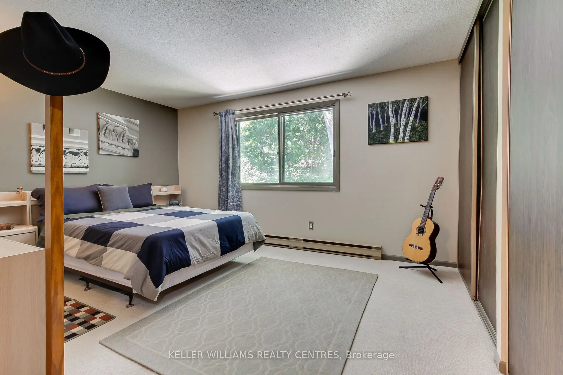 871 Elgin Street