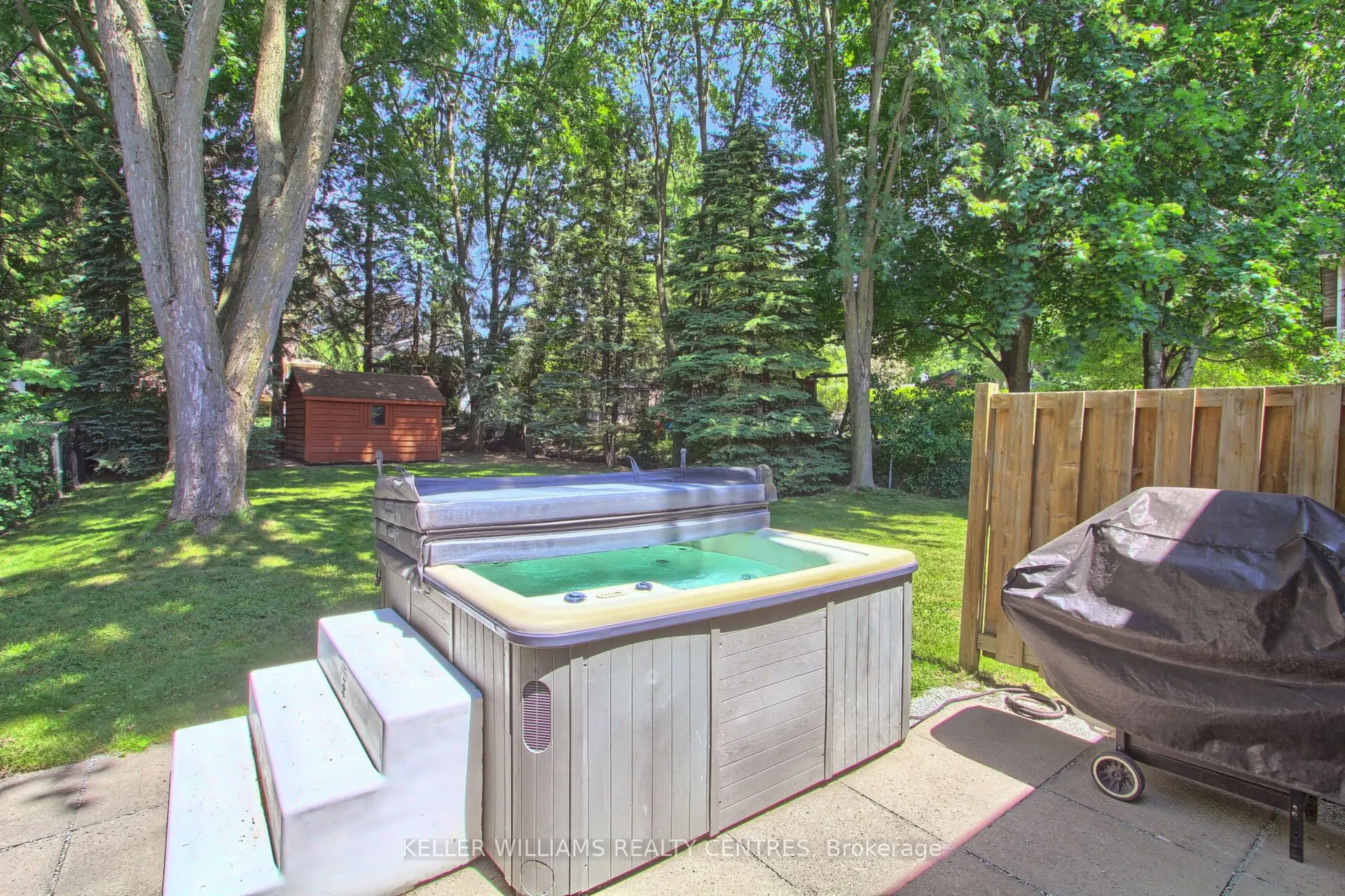 871 Elgin Street