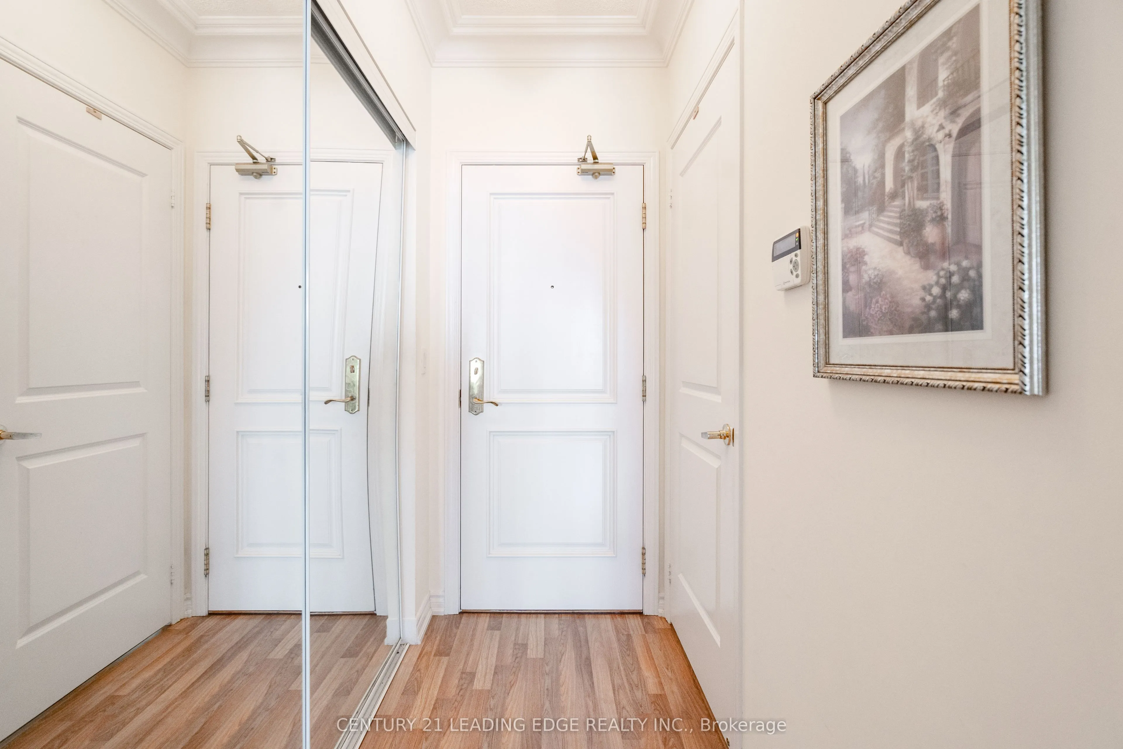 9225 Jane Street, #708