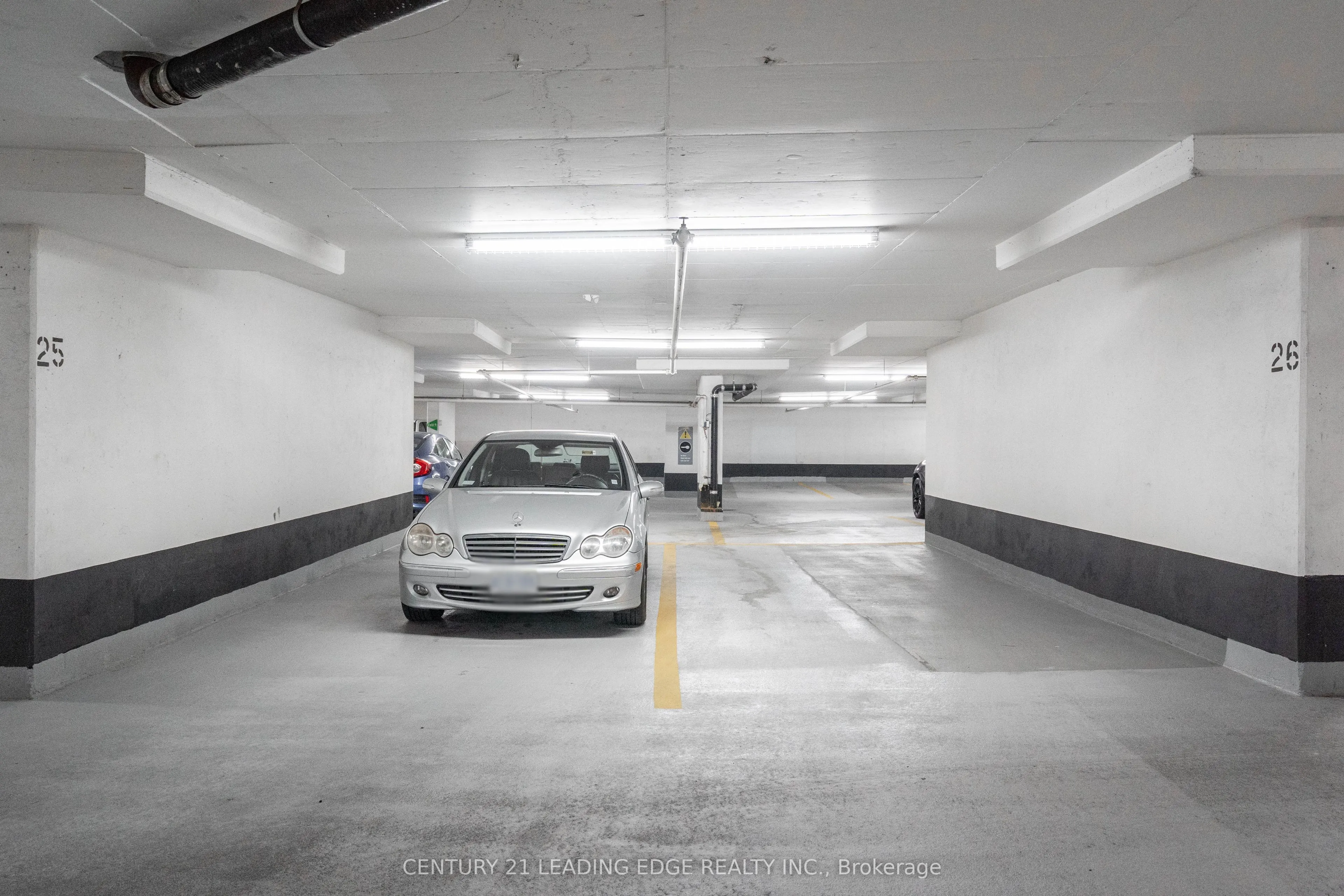9225 Jane Street, #708