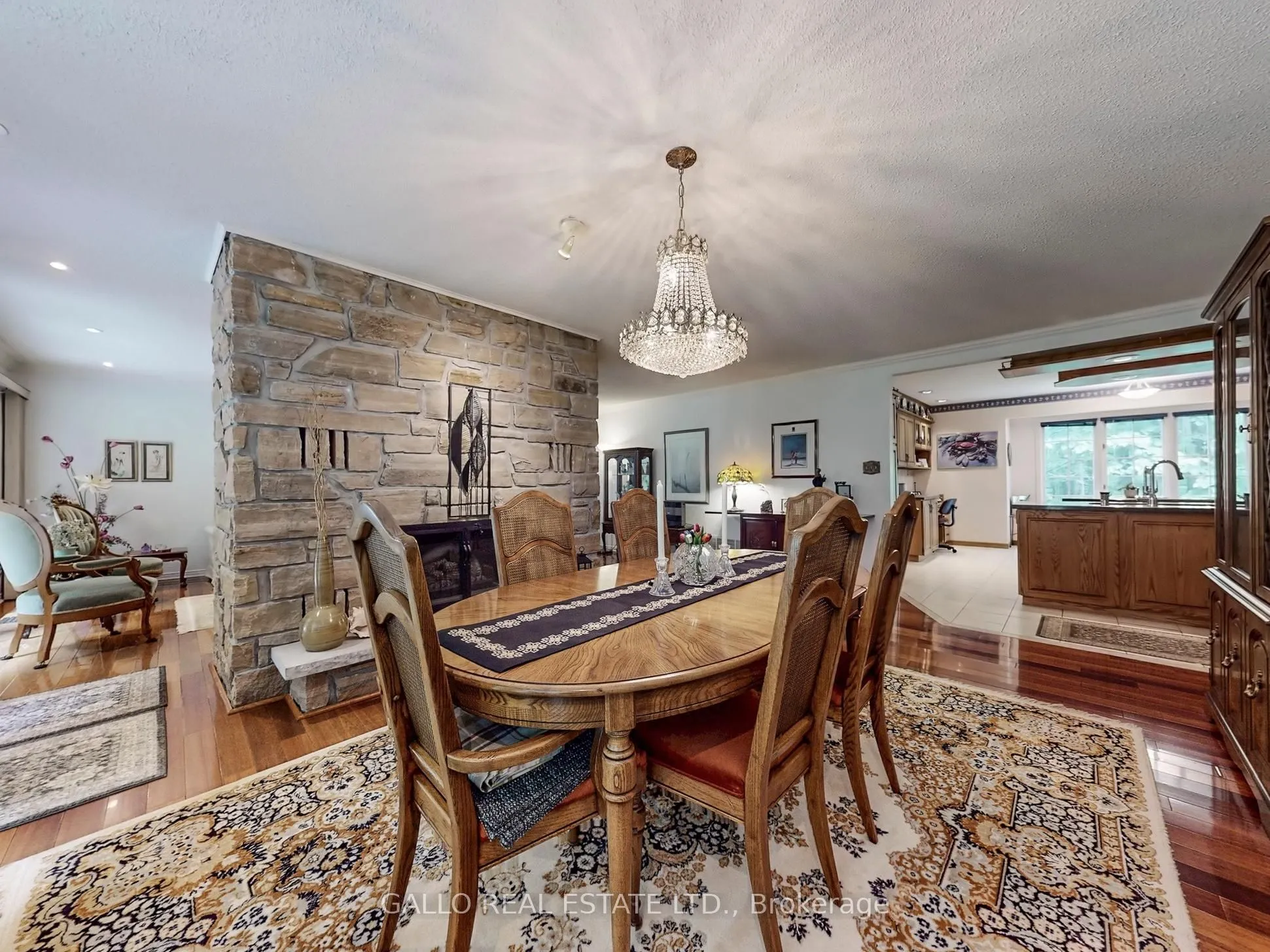 15 Maple Bush Trail