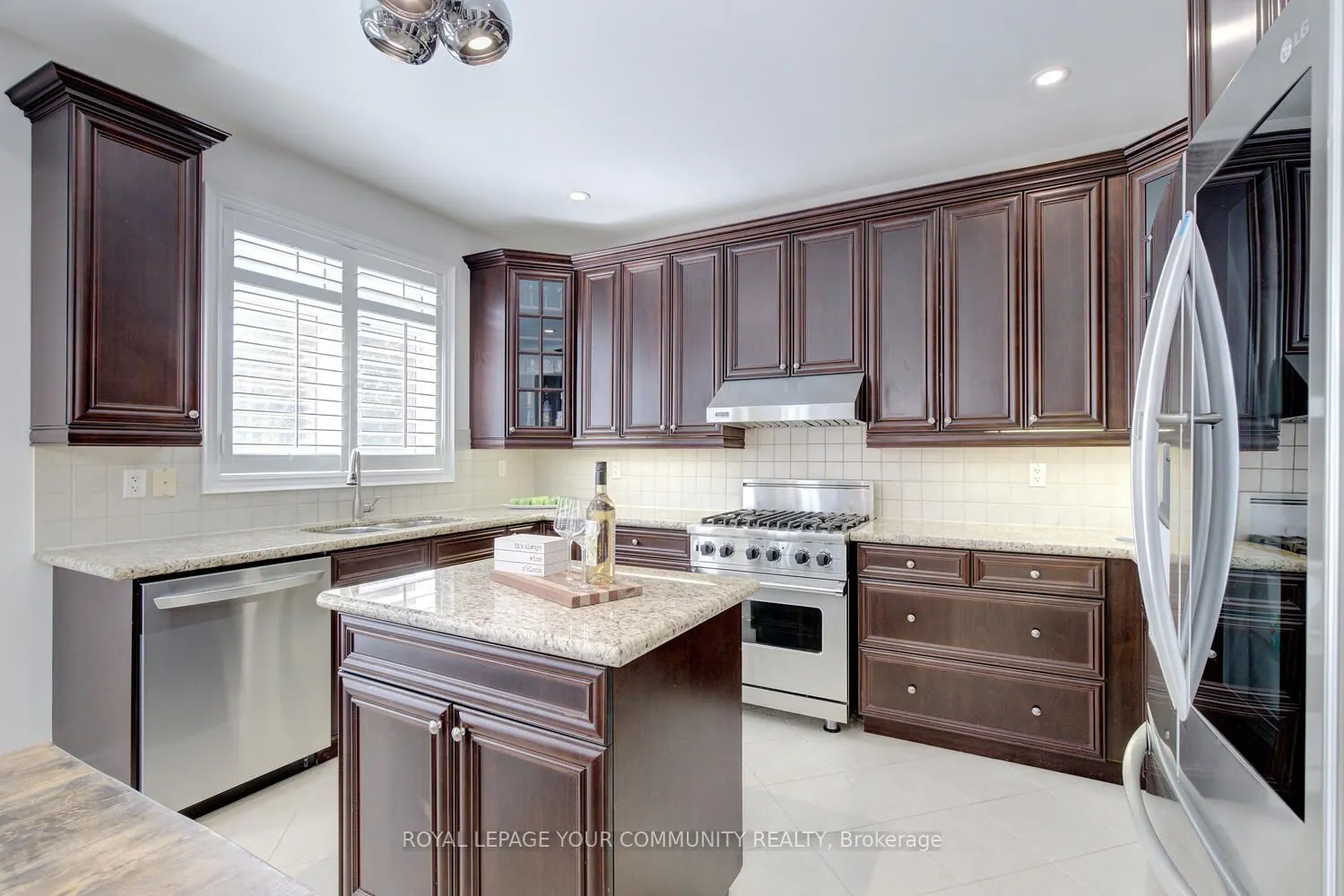 24 Rock Elm Court