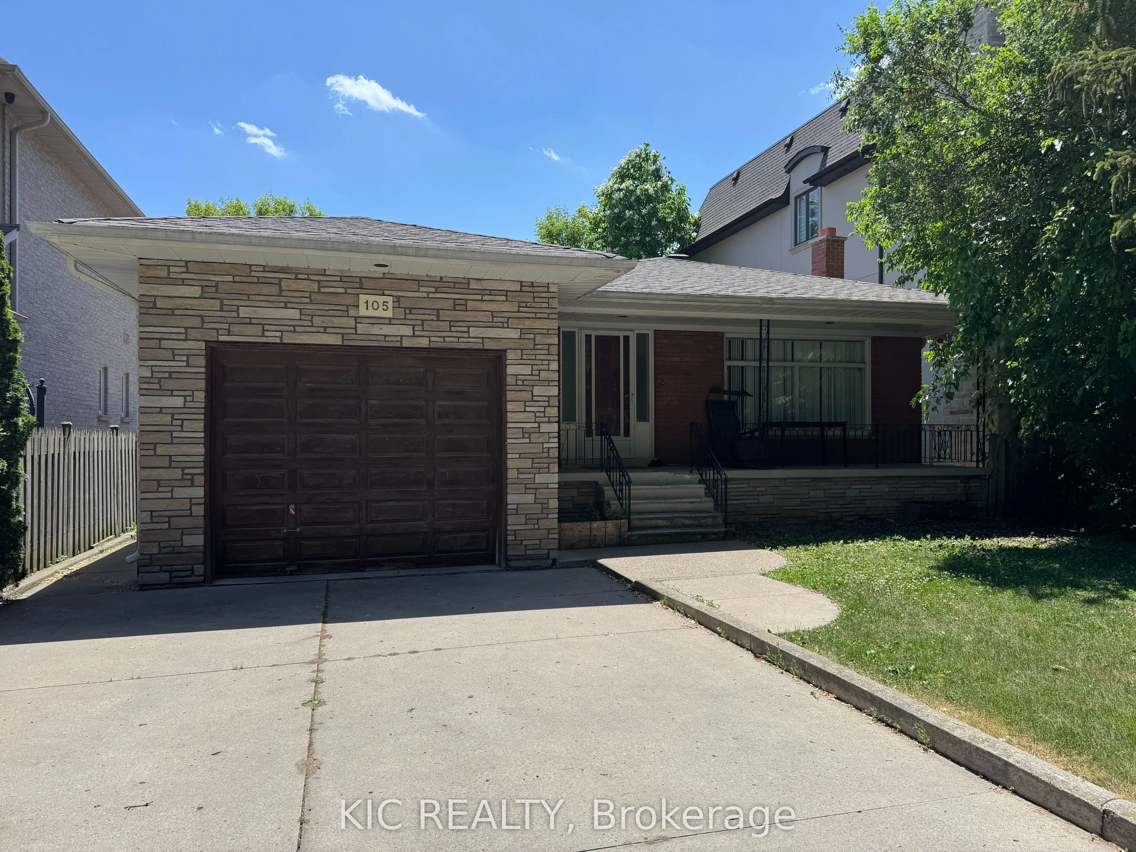 105 Yongehurst Road, #Basement