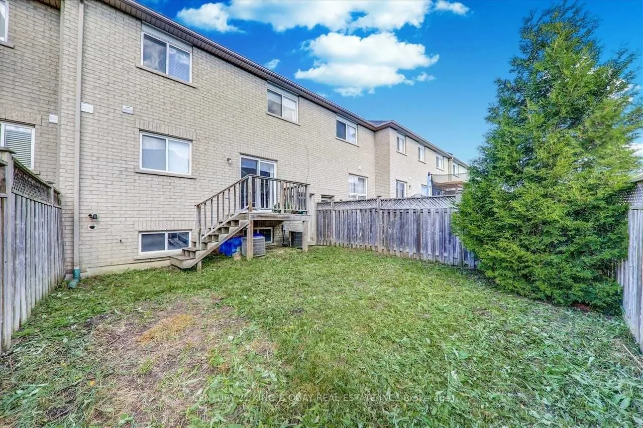 277 Coachwhip Trail