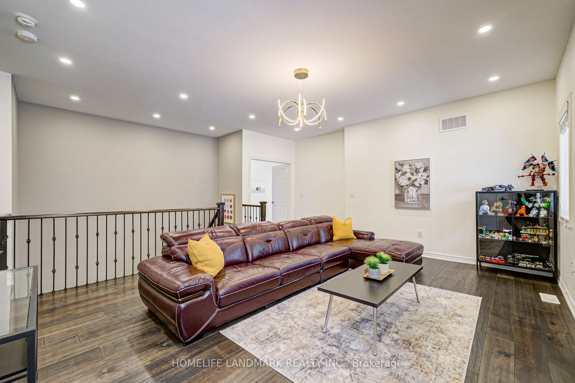 17 Dr Pearson Court