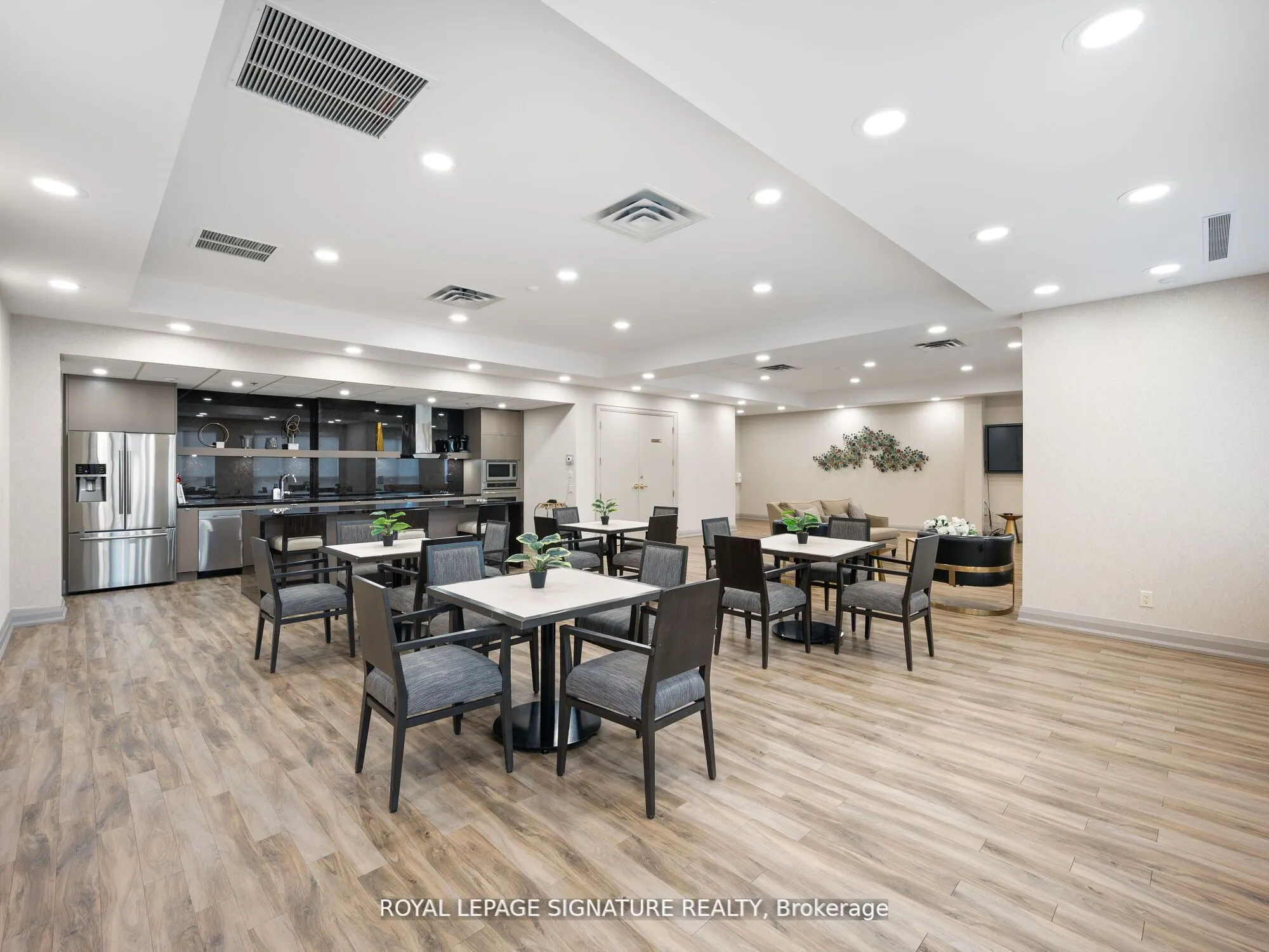 9 Northern Hts Drive, #502