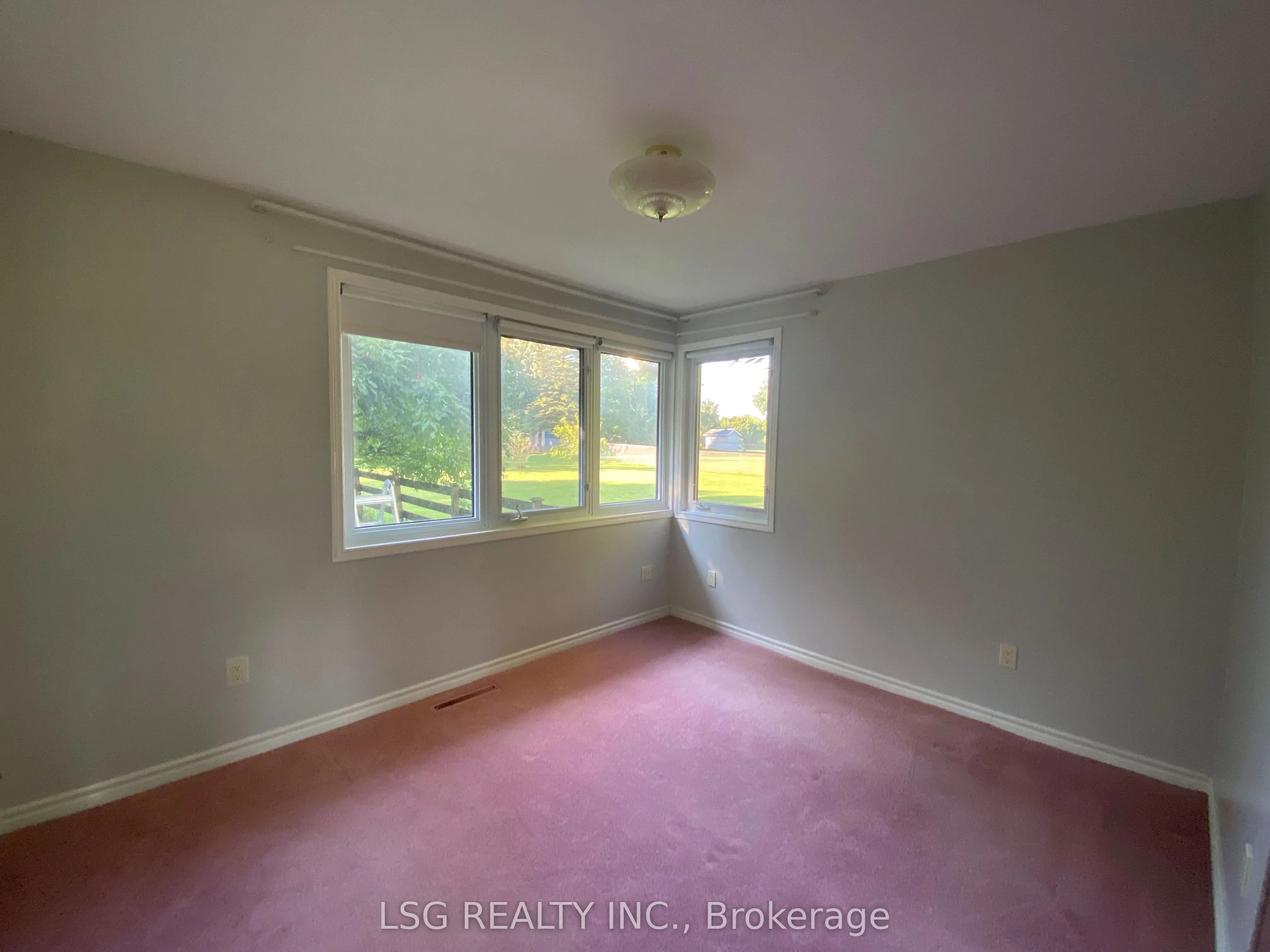 25 Sharon Boulevard