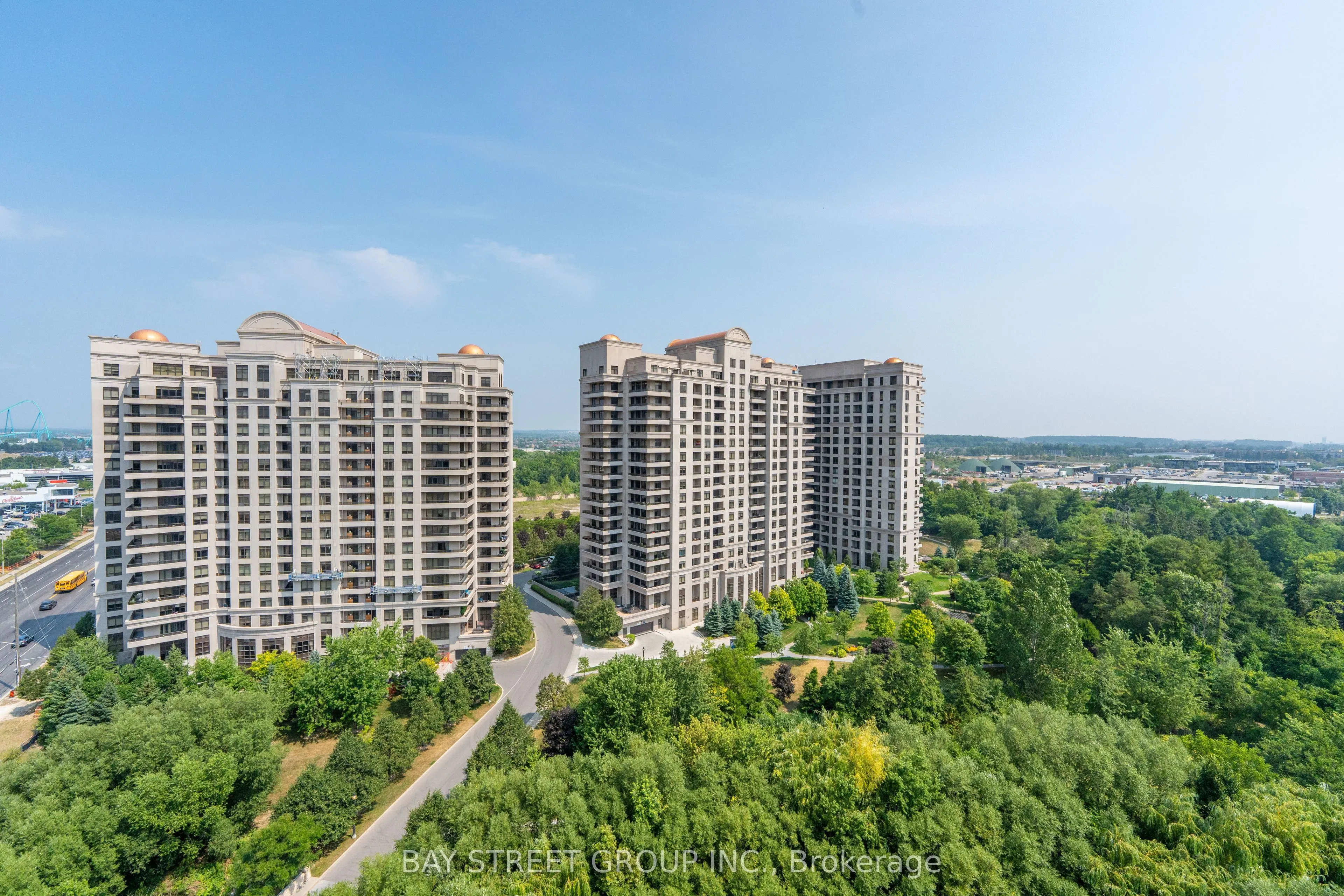 9225 Jane Street, #1406