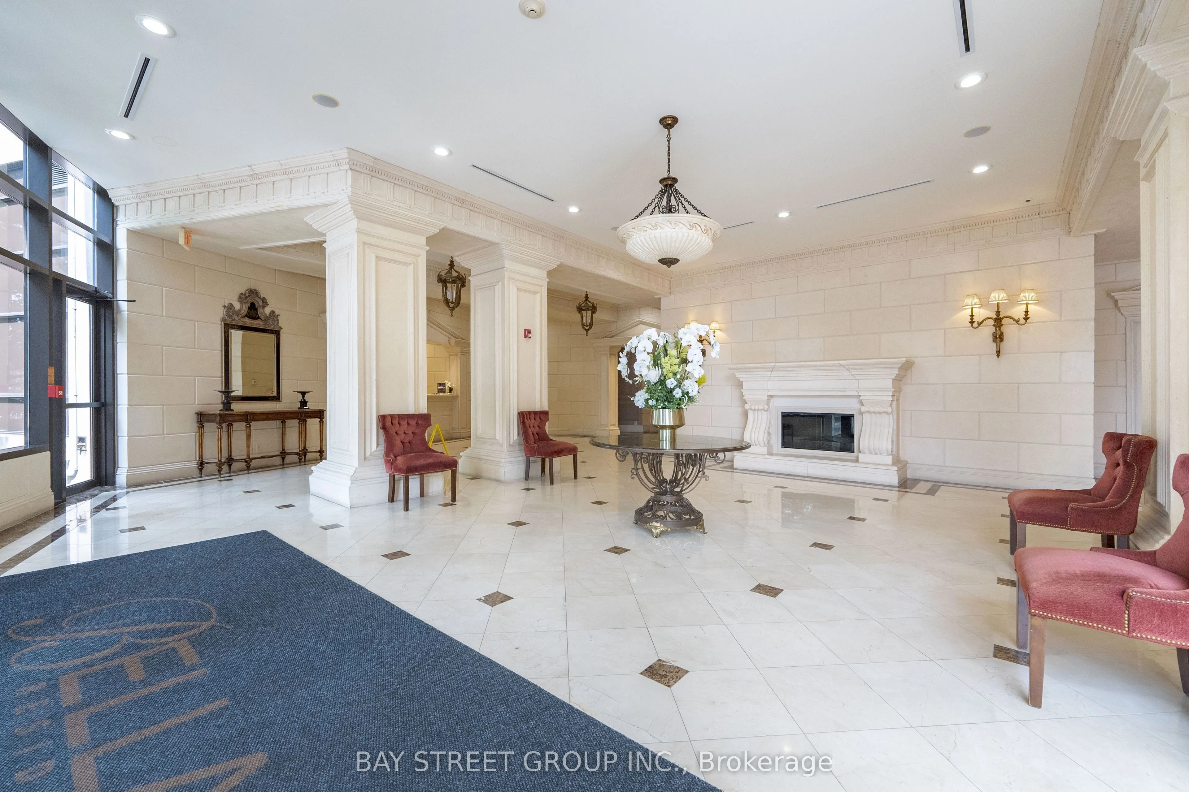 9225 Jane Street, #1406