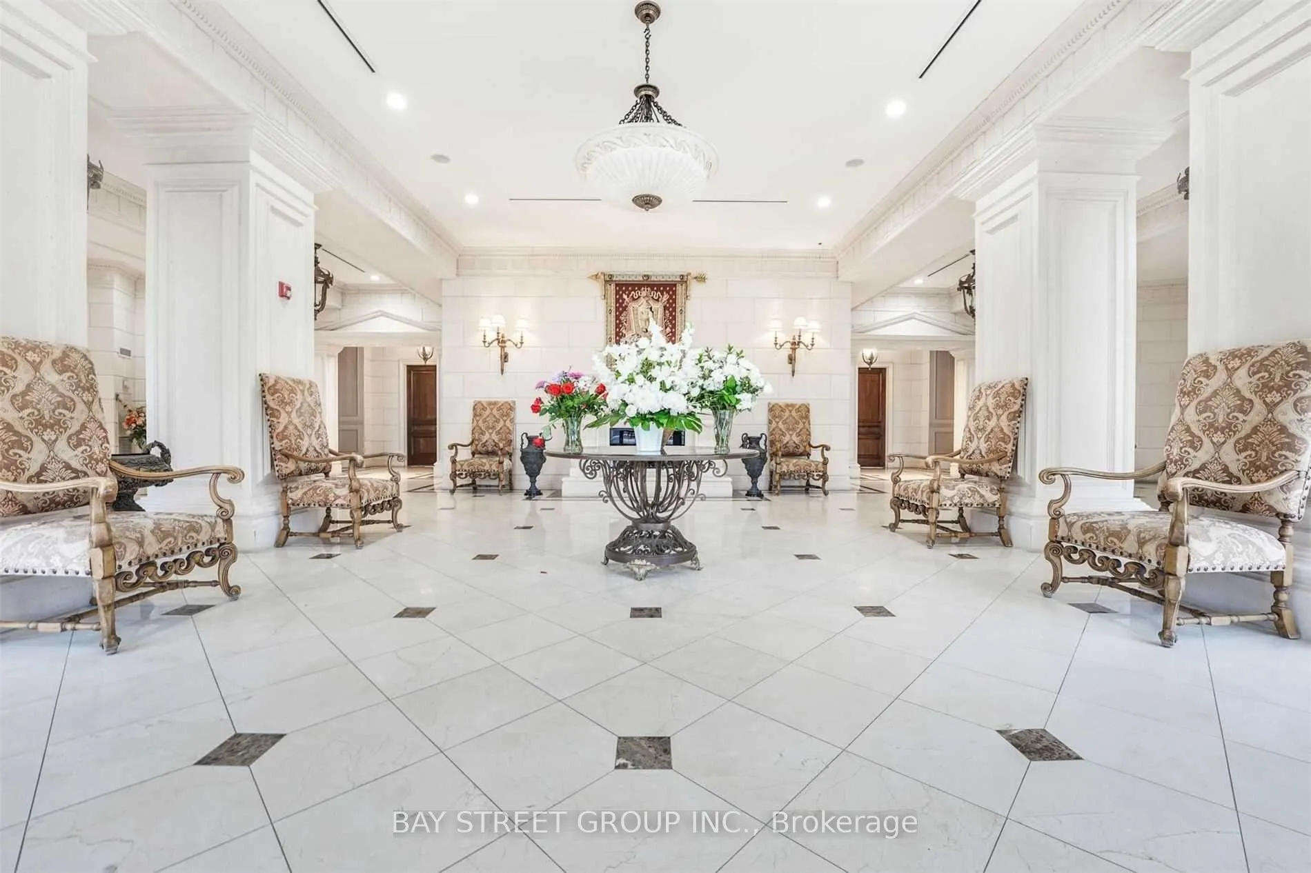 9225 Jane Street, #1406