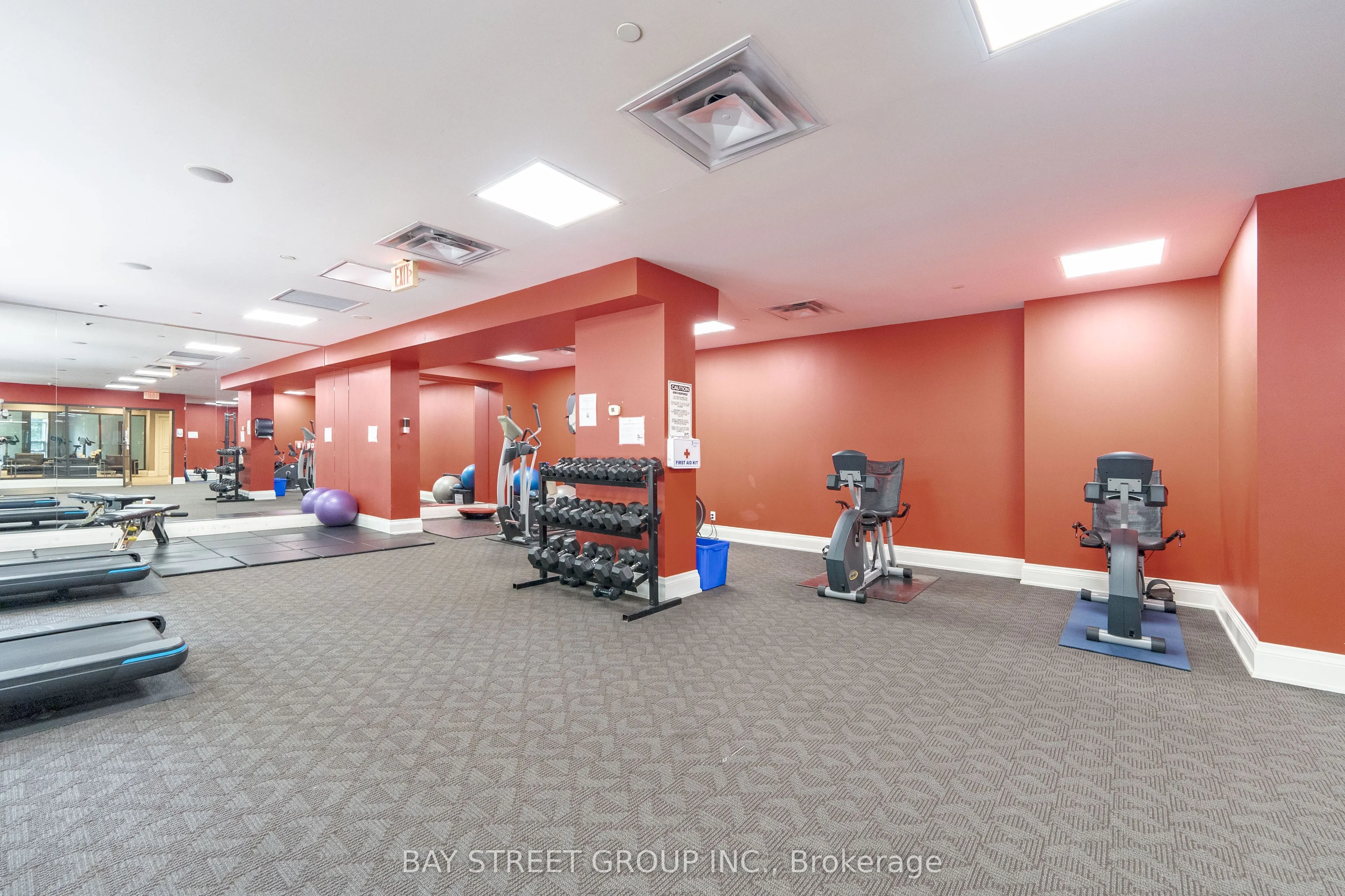 9225 Jane Street, #1406
