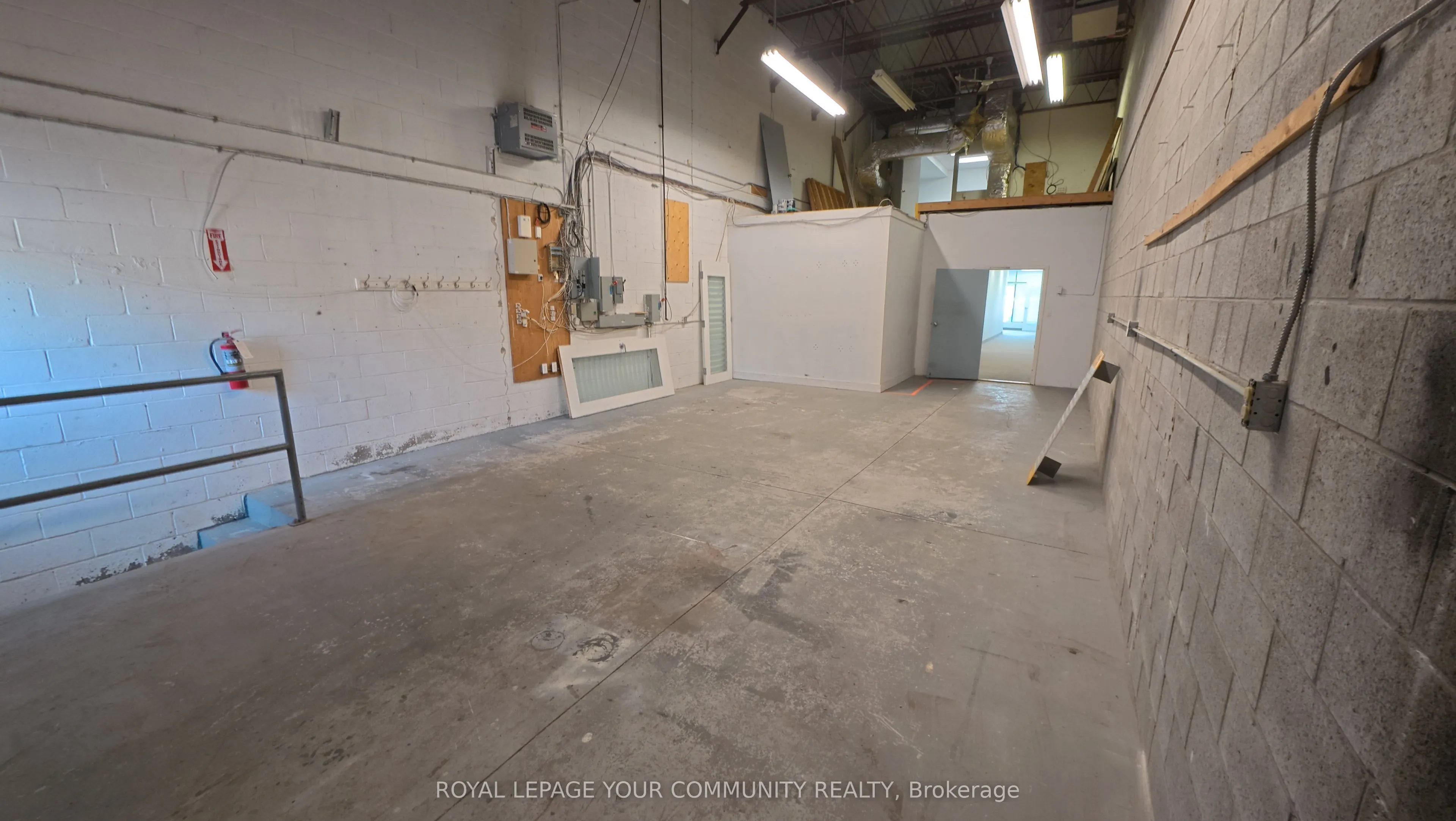 2800 John Street, #26