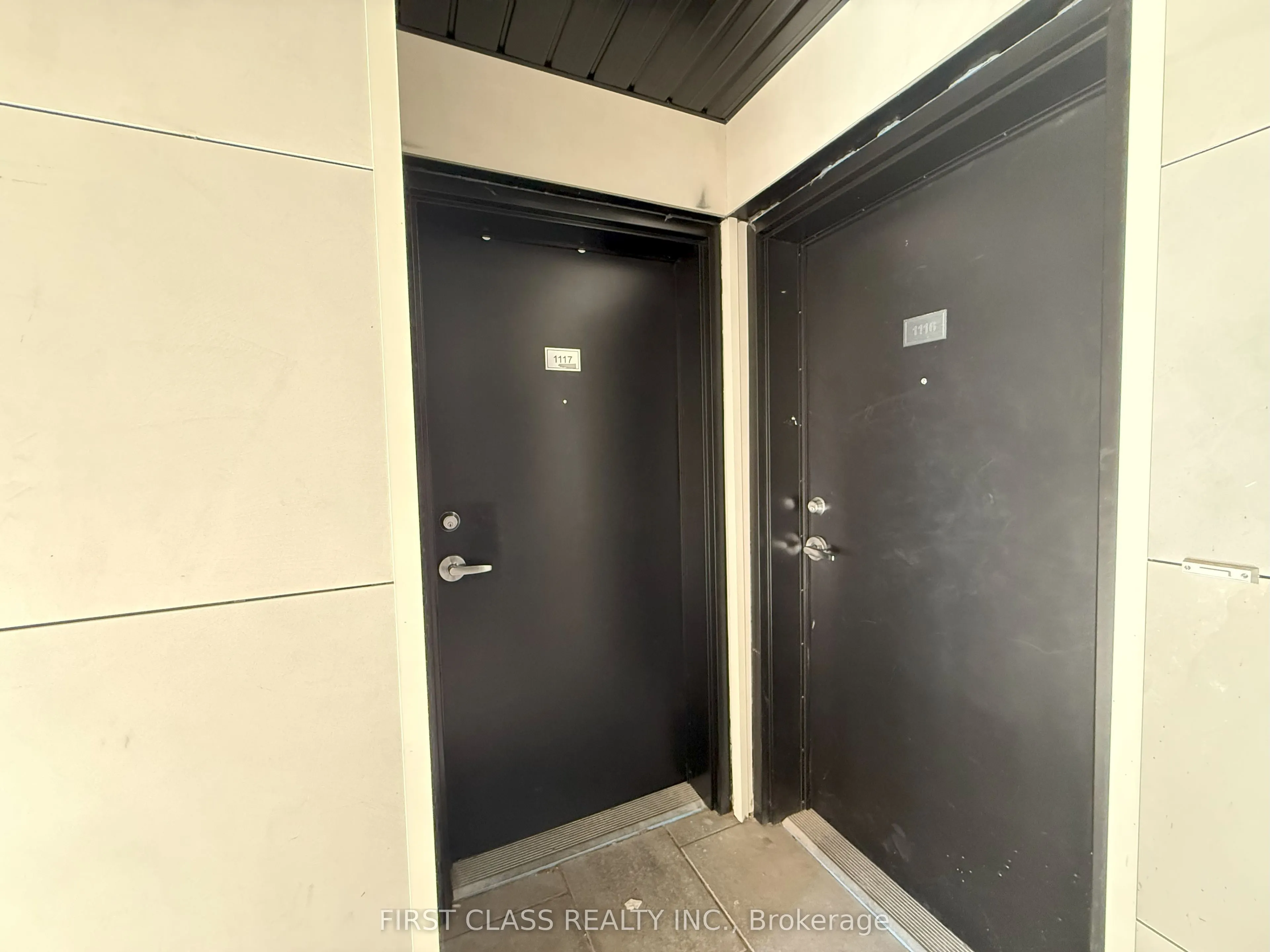 12 David Eyer Road, #1117