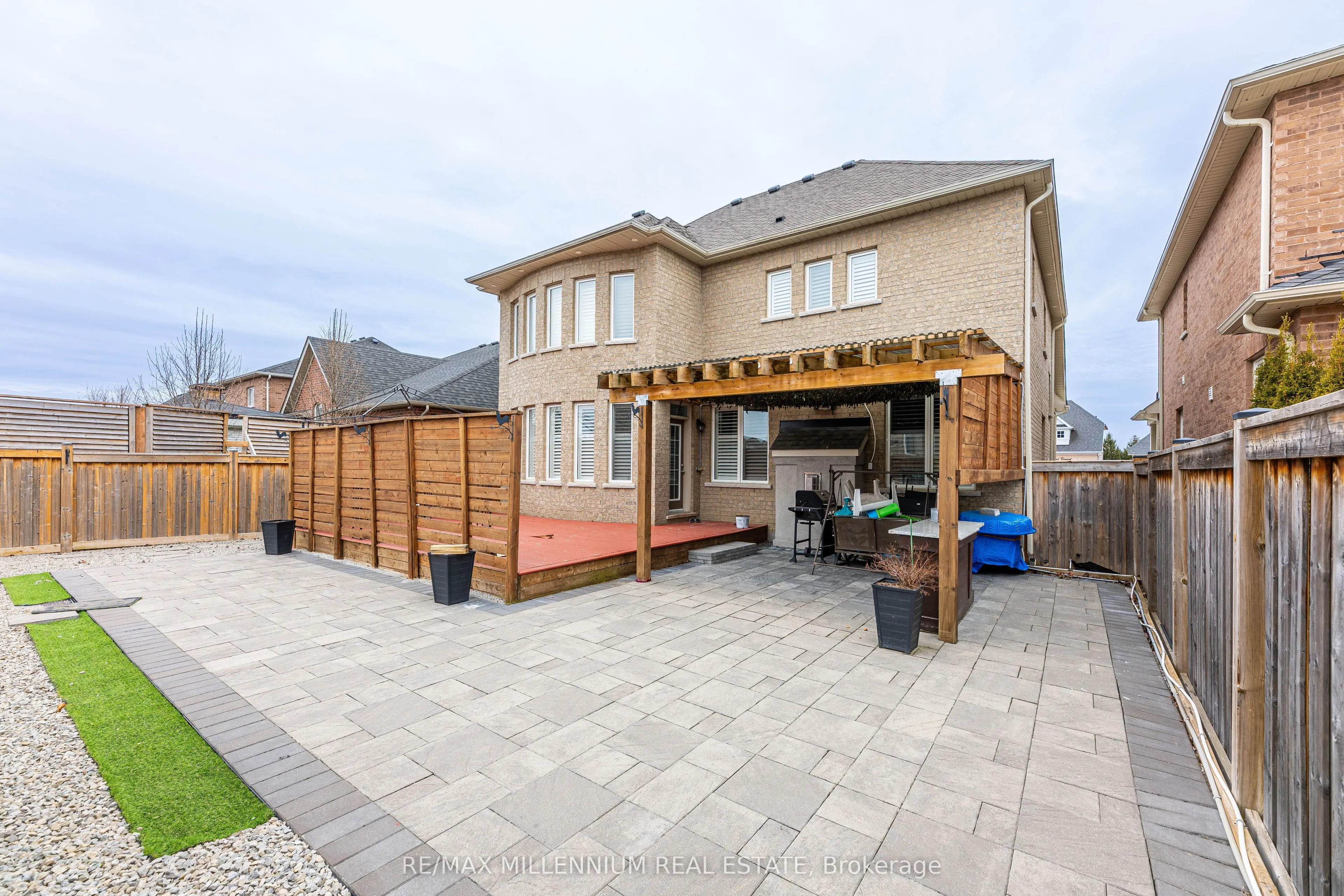 75 Copeland Crescent