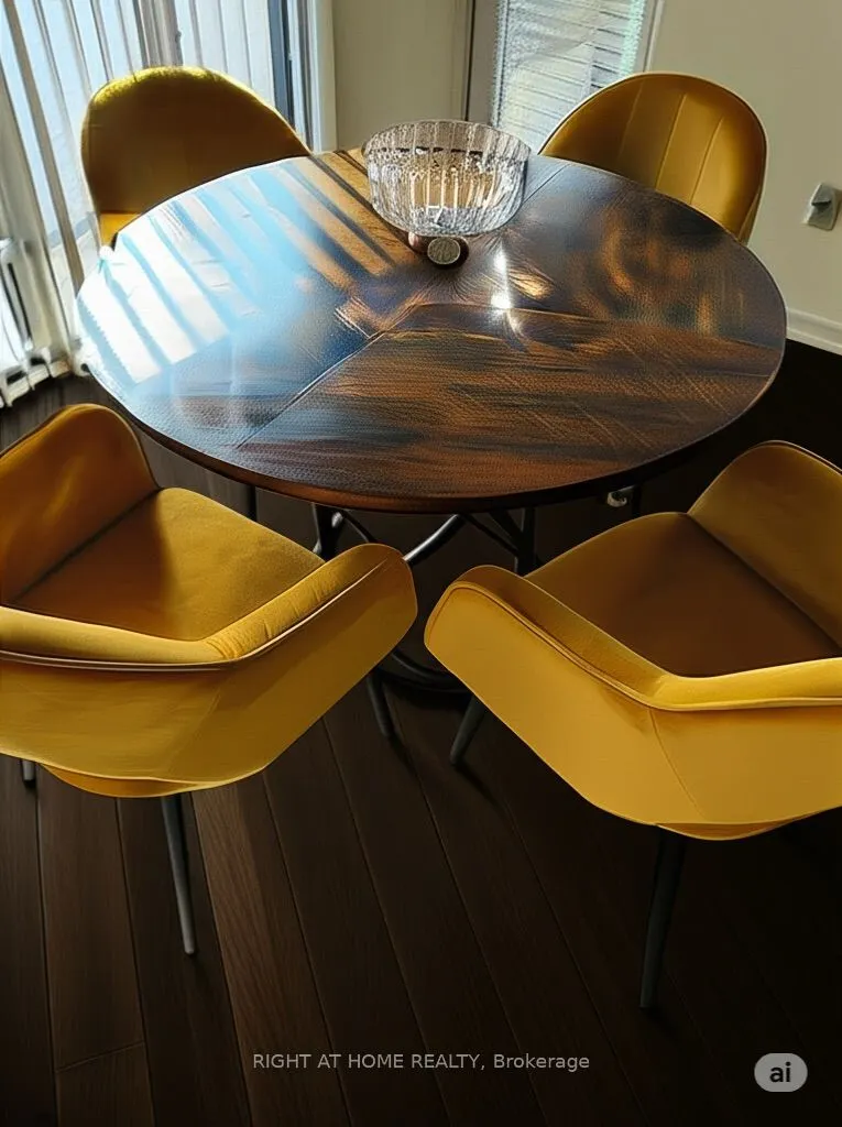 185 Oneida Crescent, #203