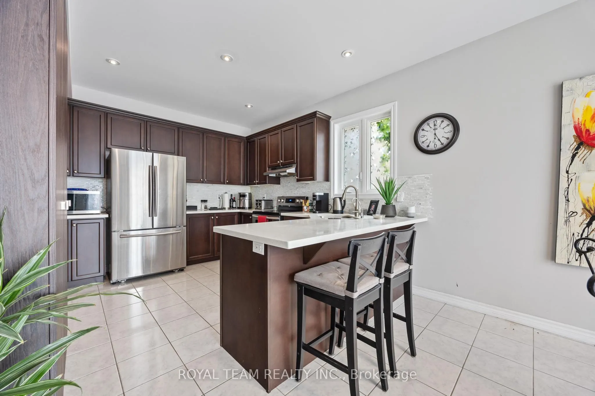 218 Richardson Crescent