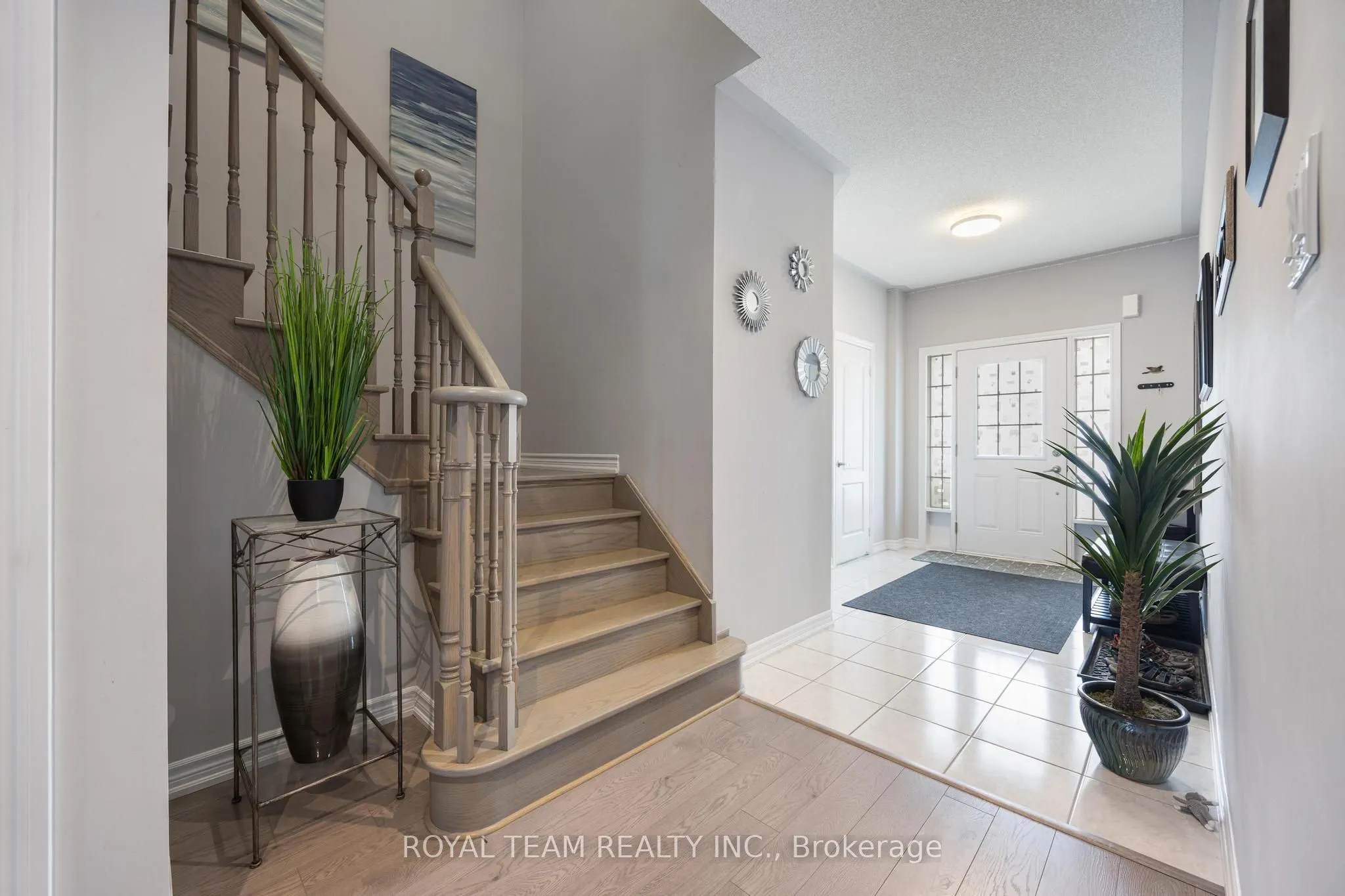 218 Richardson Crescent