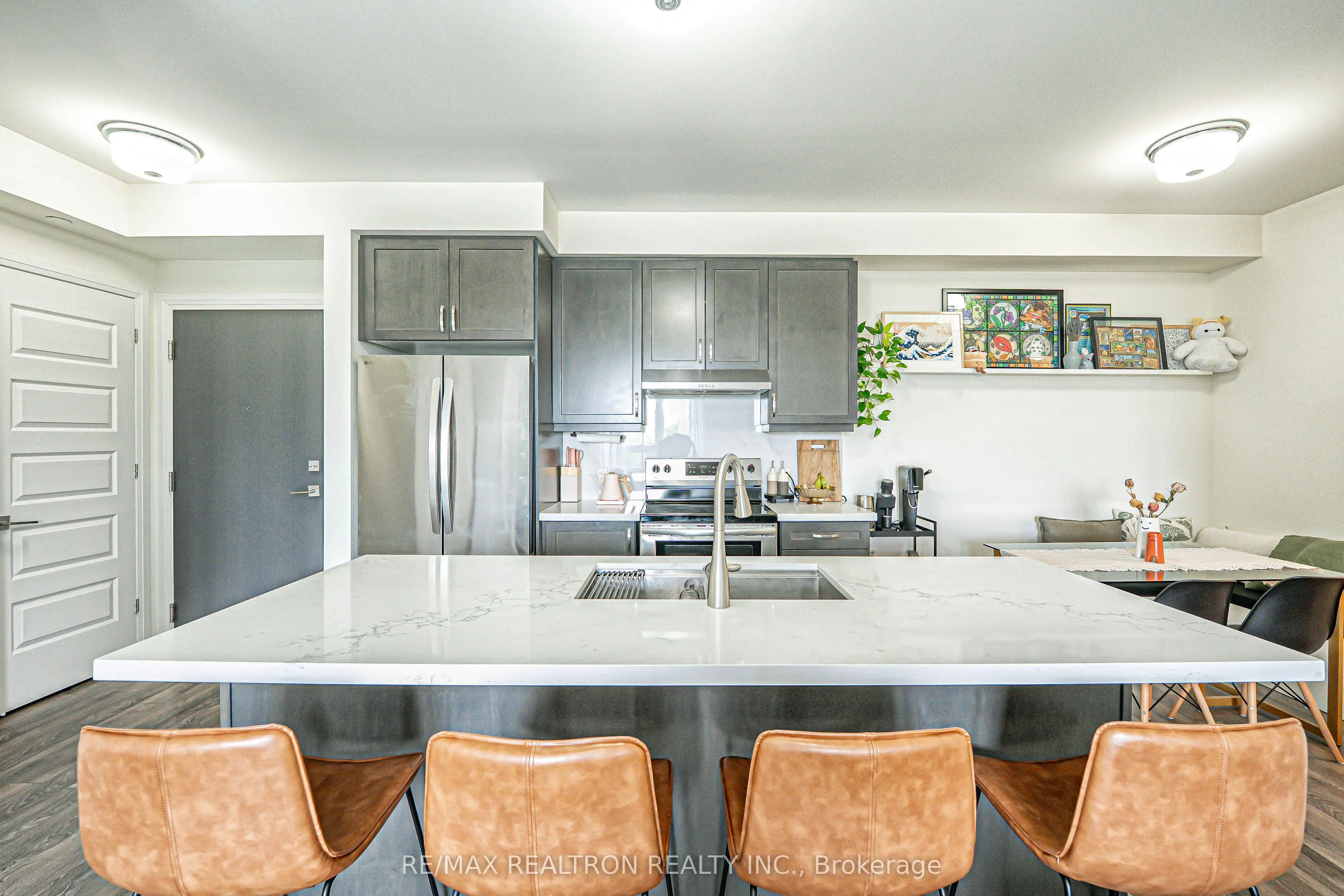 58 Adam Sellers Street #407