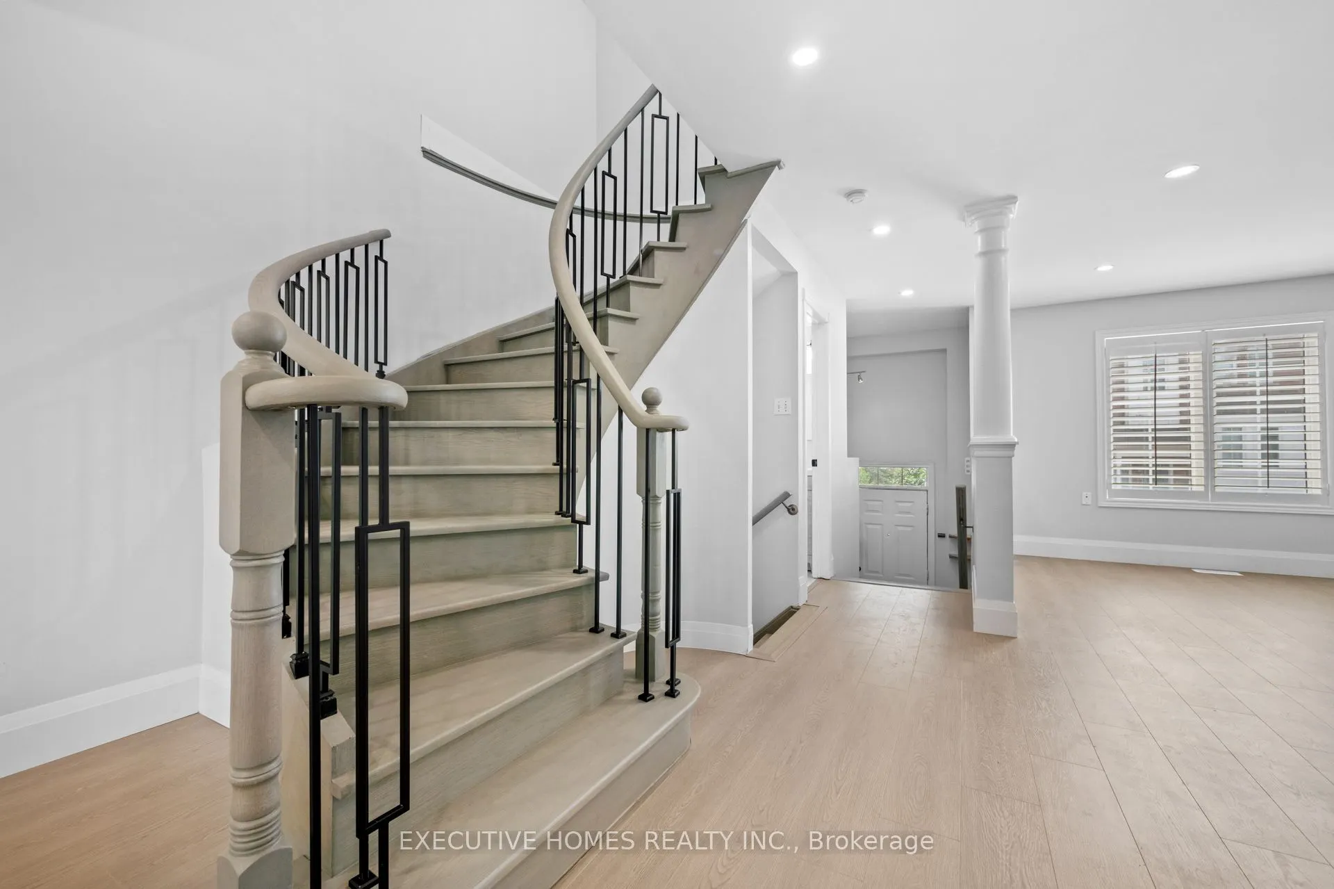 20 Minton Drive, #14