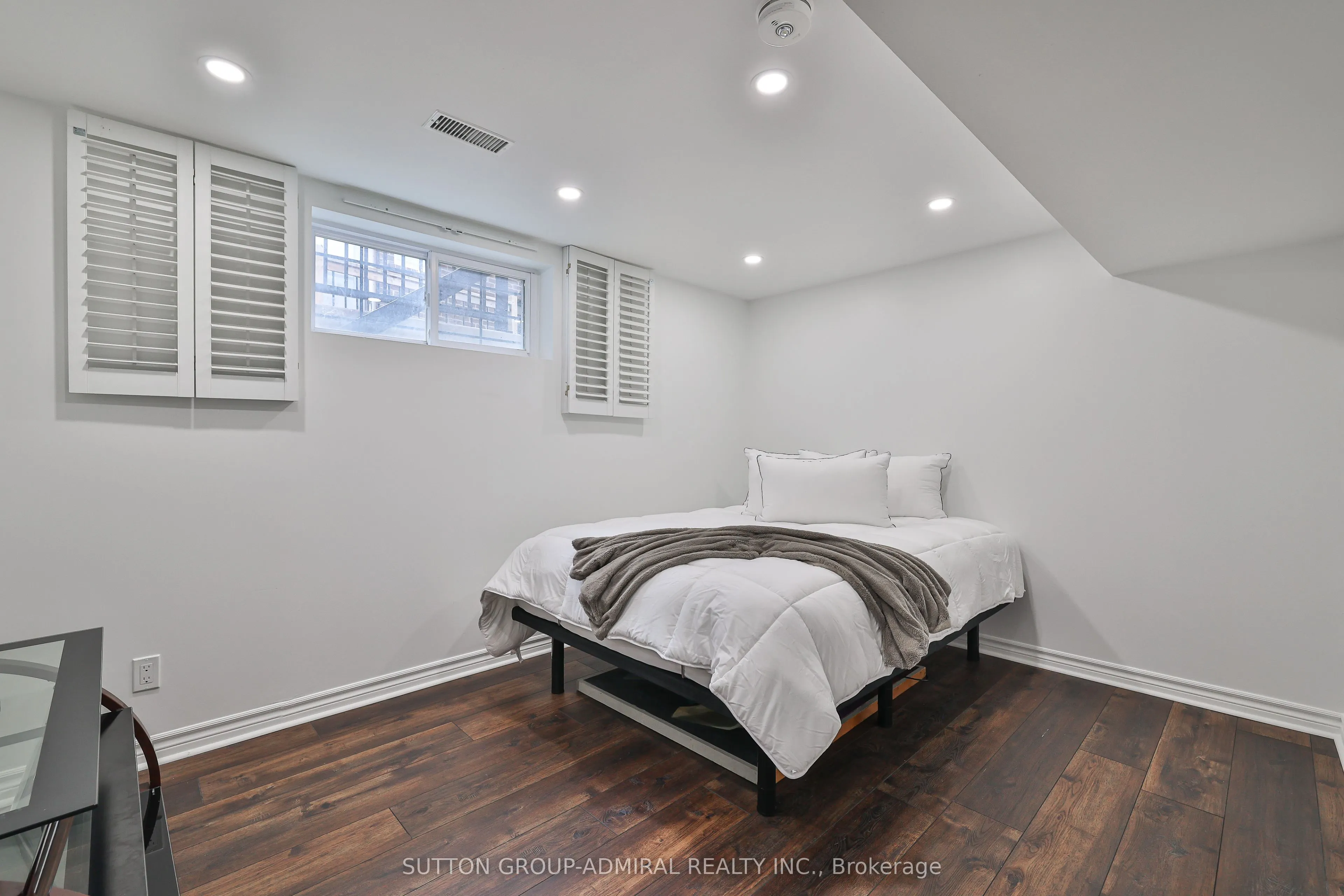 204 Willowbrook Road