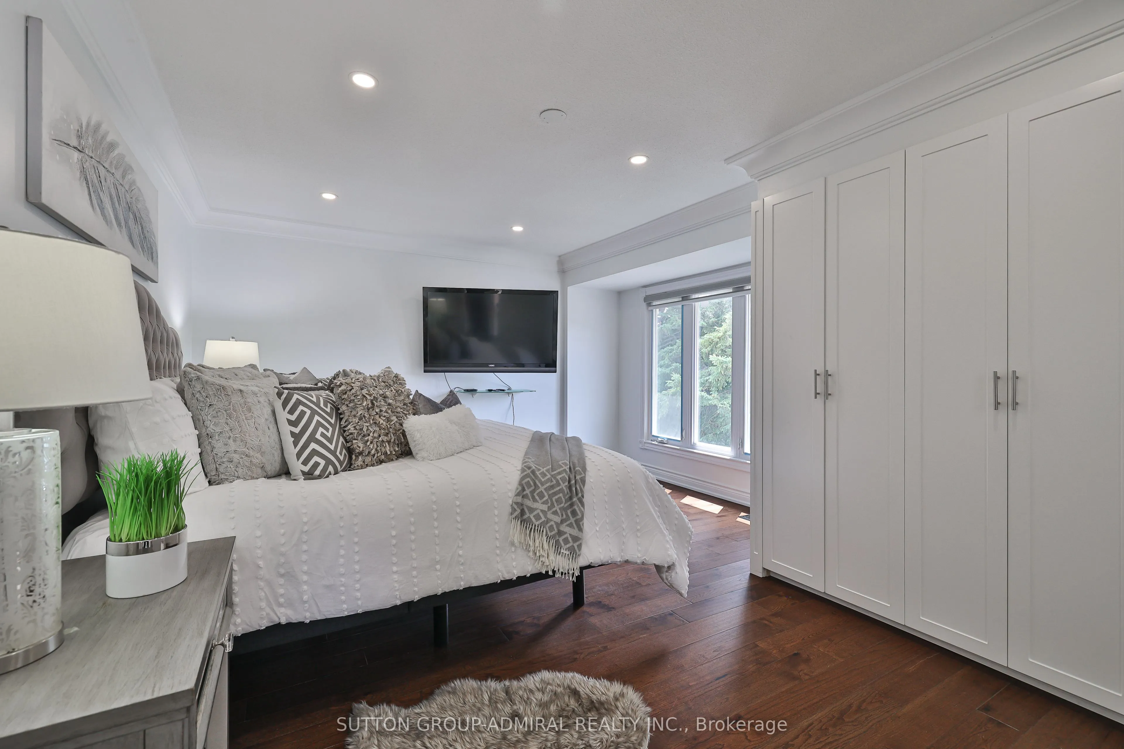 204 Willowbrook Road