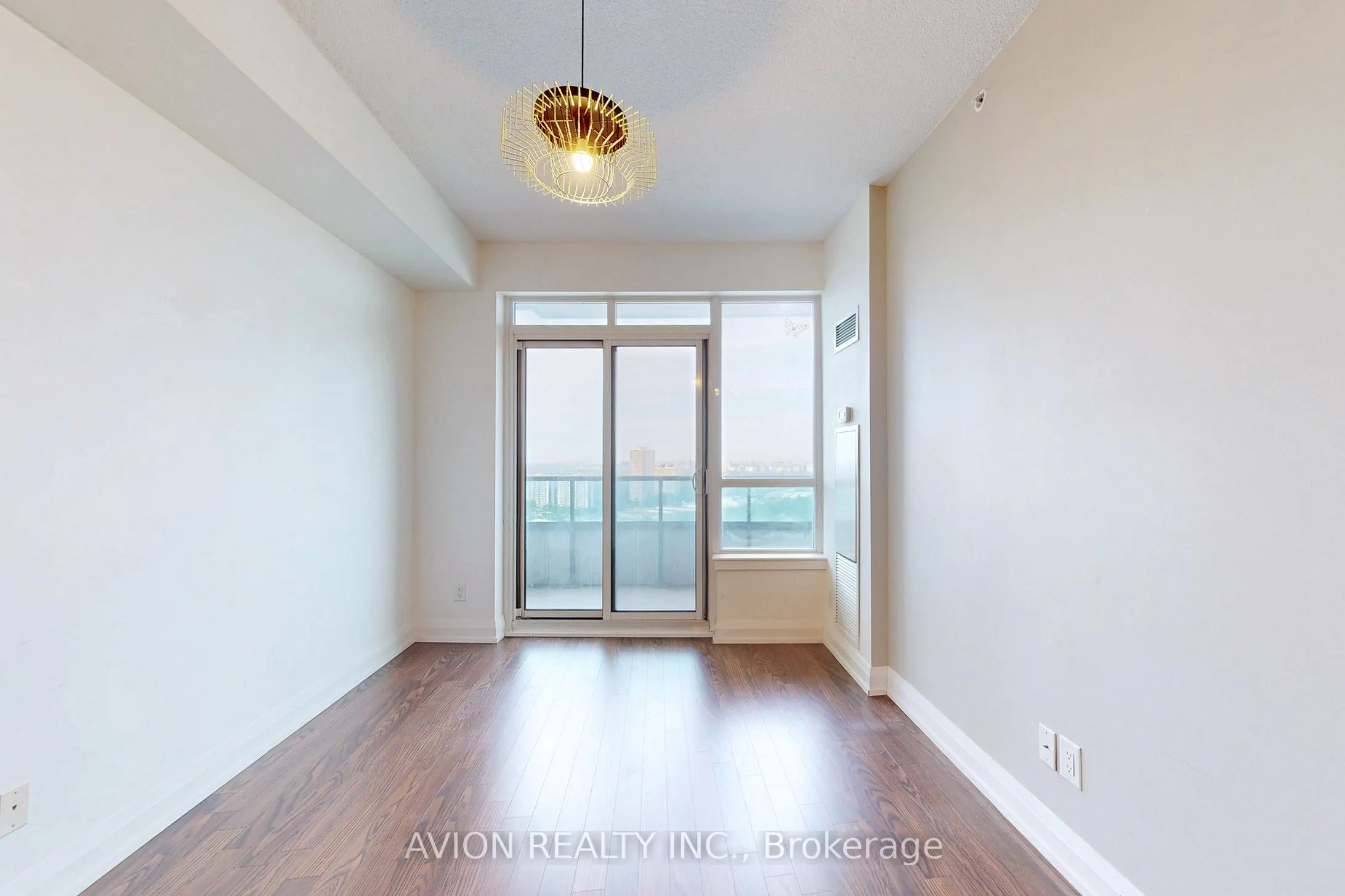 7171 Yonge Street, #2409