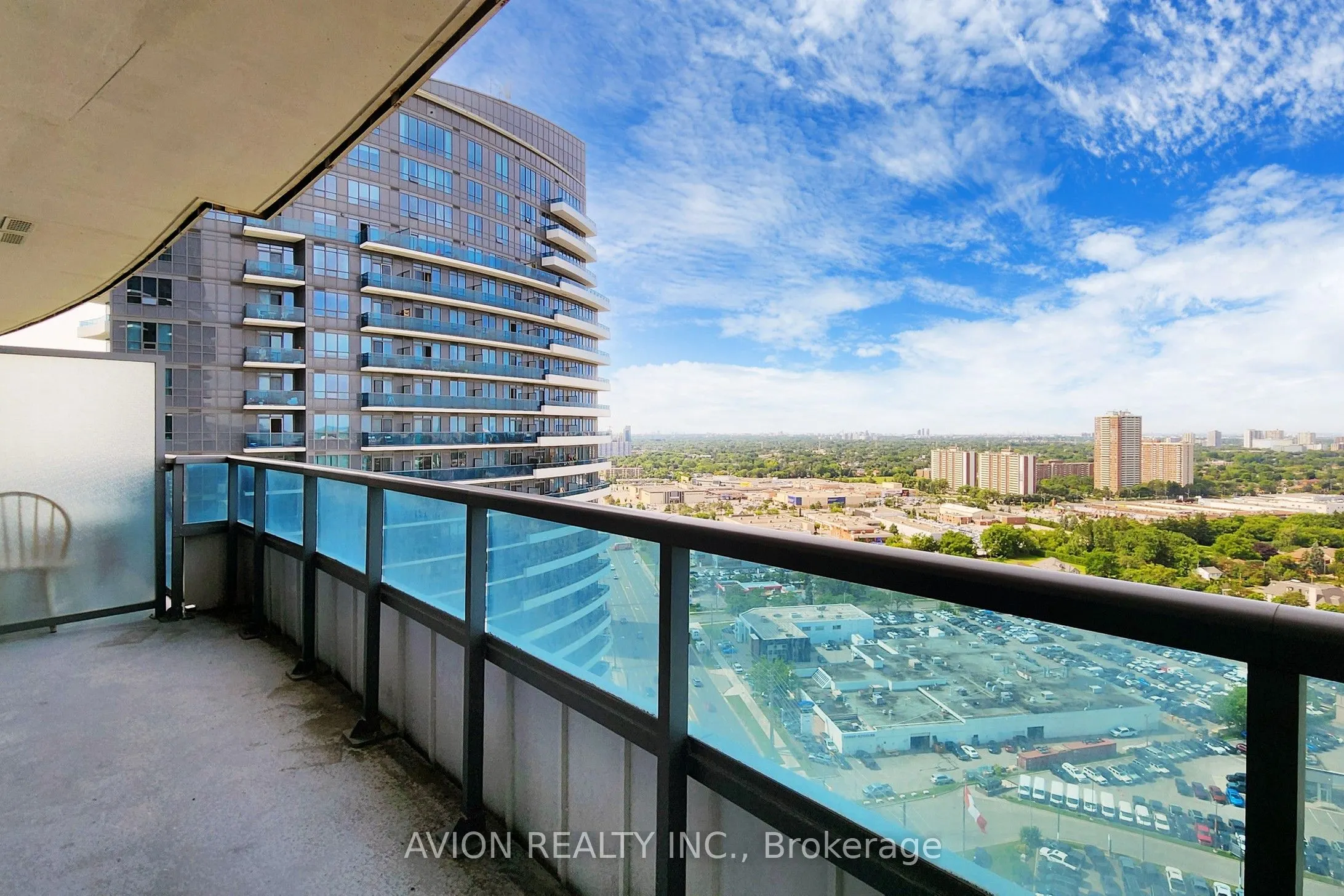 7171 Yonge Street, #2409