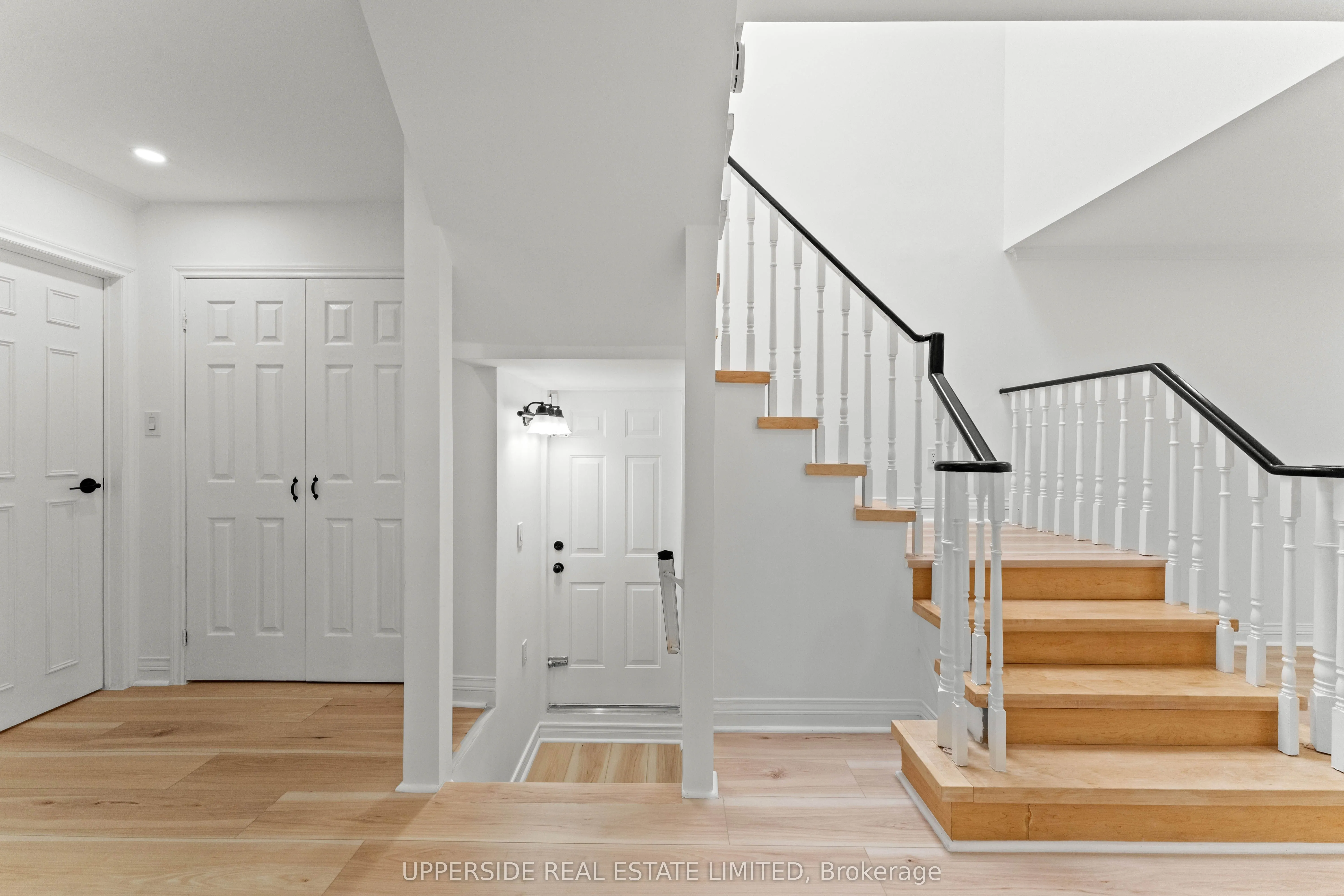 55 Thornbury Circle