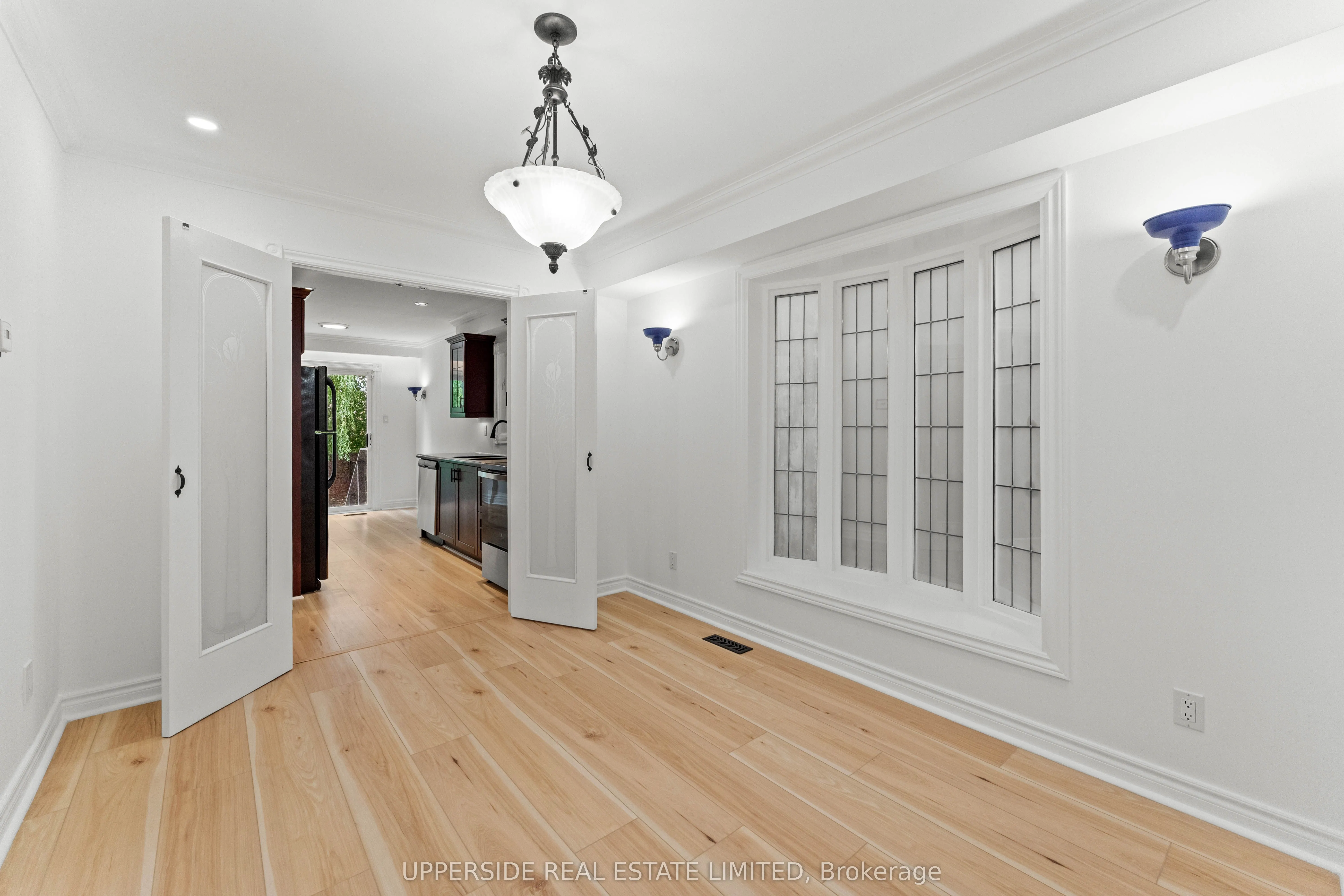 55 Thornbury Circle
