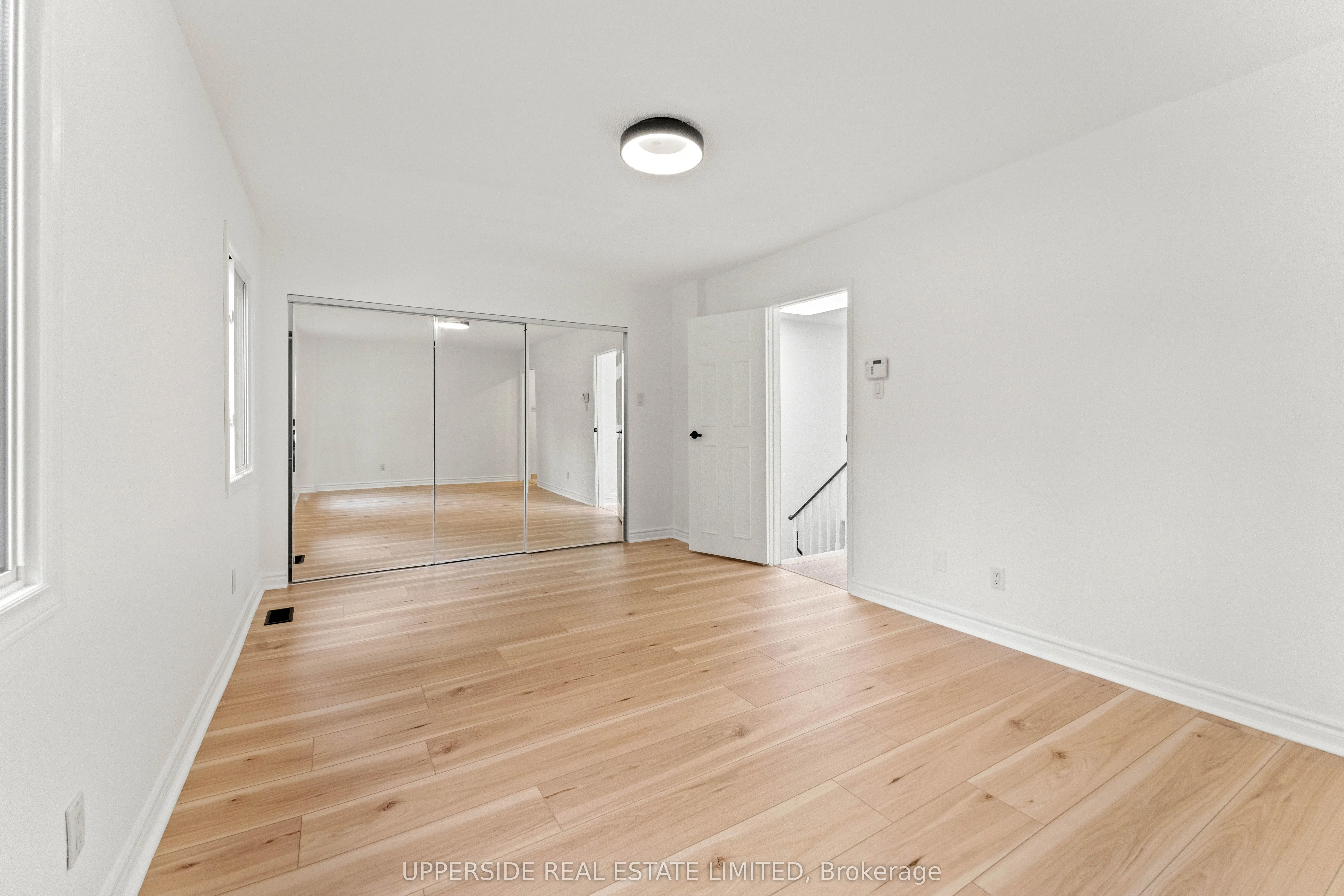 55 Thornbury Circle
