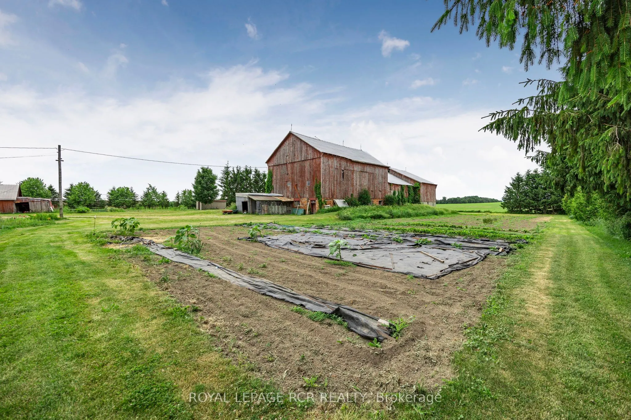 5616 County Rd 15