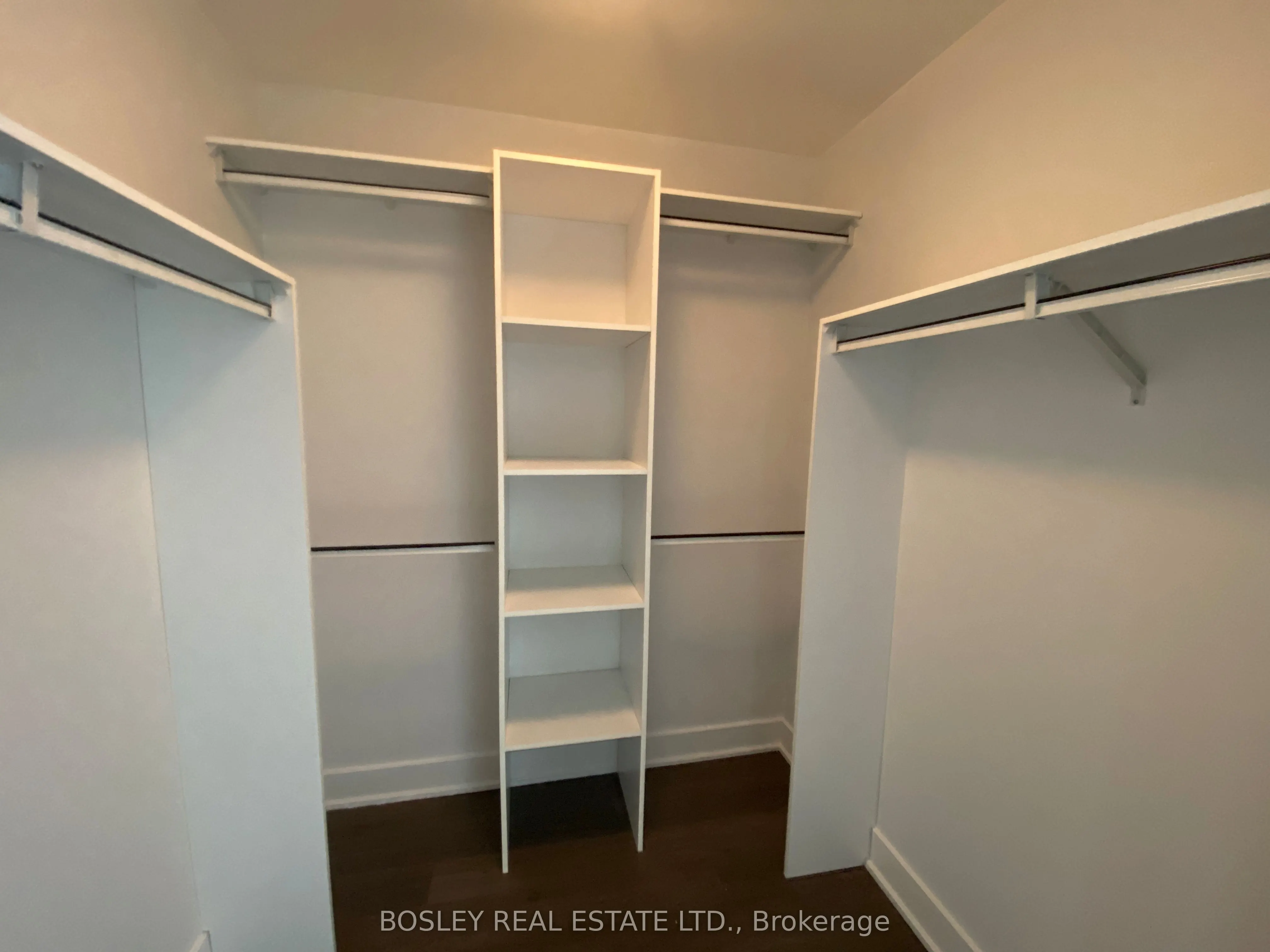 7608 Yonge Street, #408