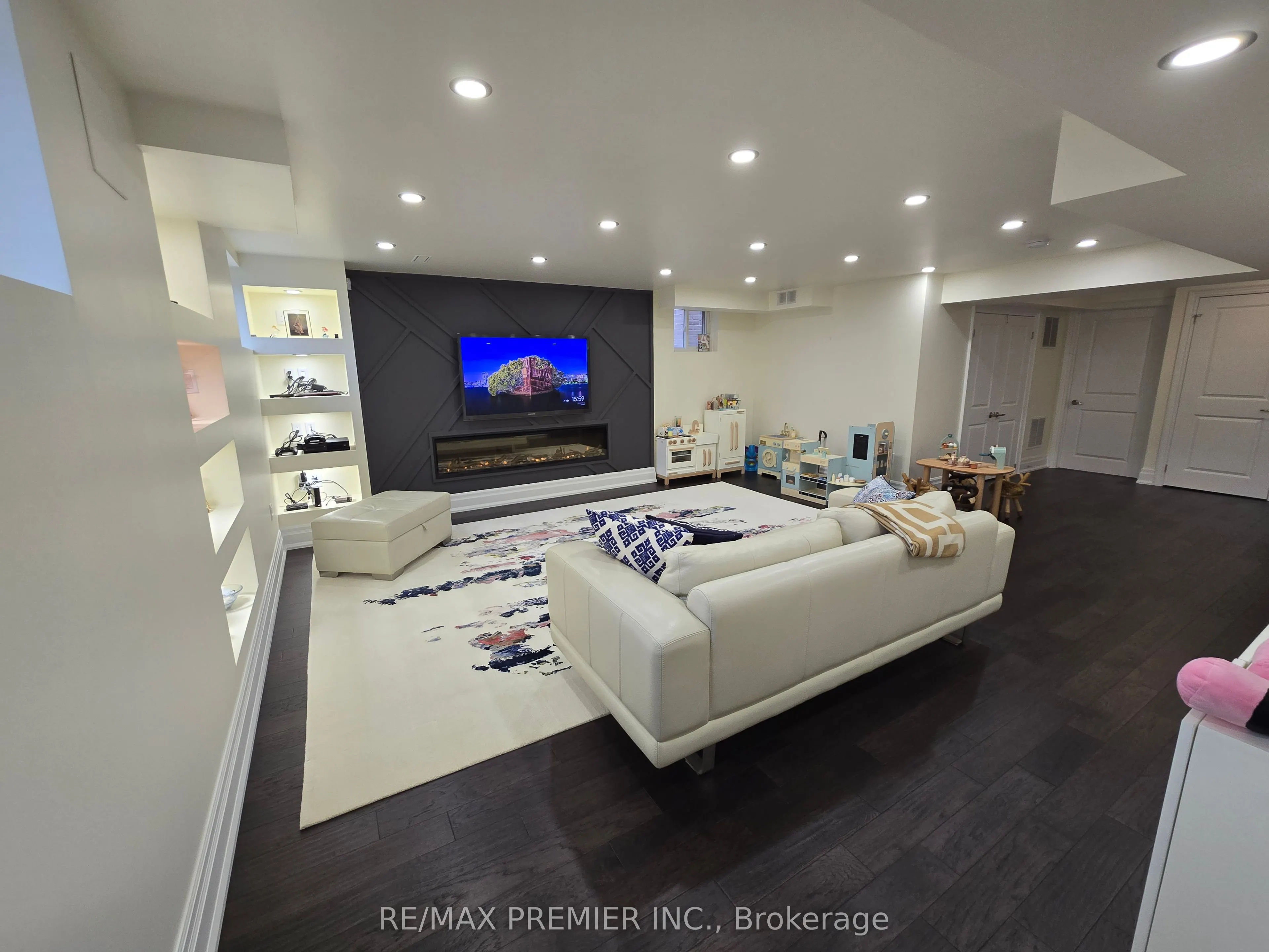 348 Poetry Drive