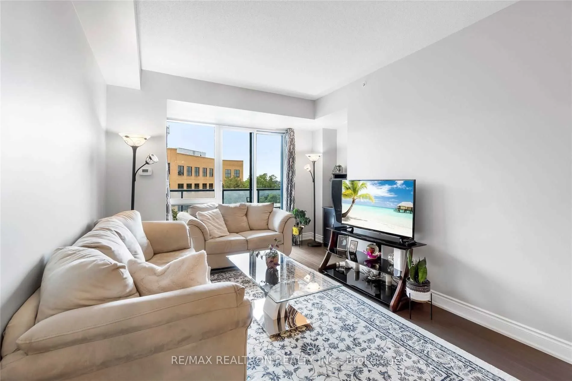 9088 Yonge Street, #510