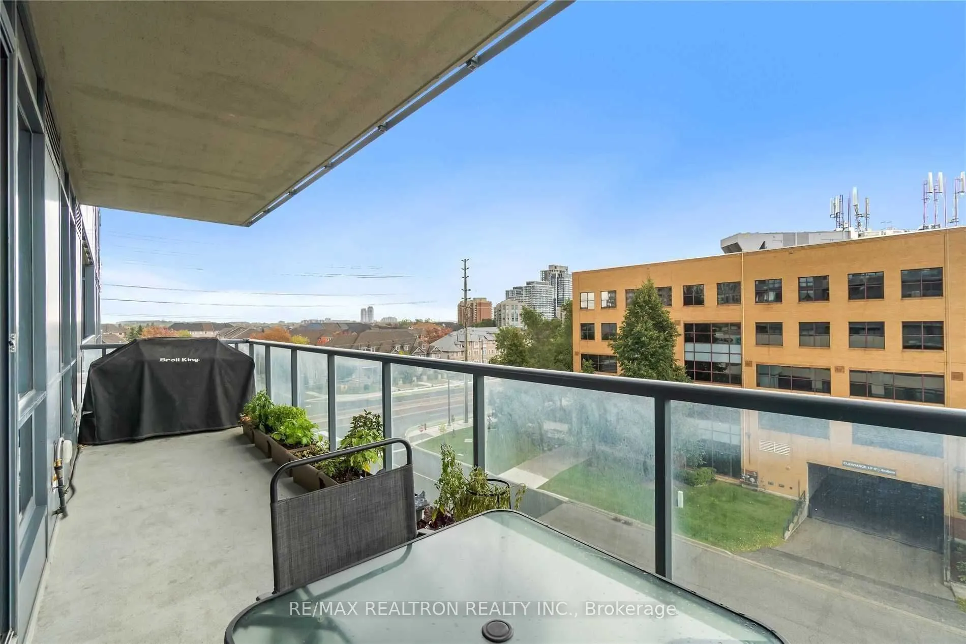 9088 Yonge Street, #510