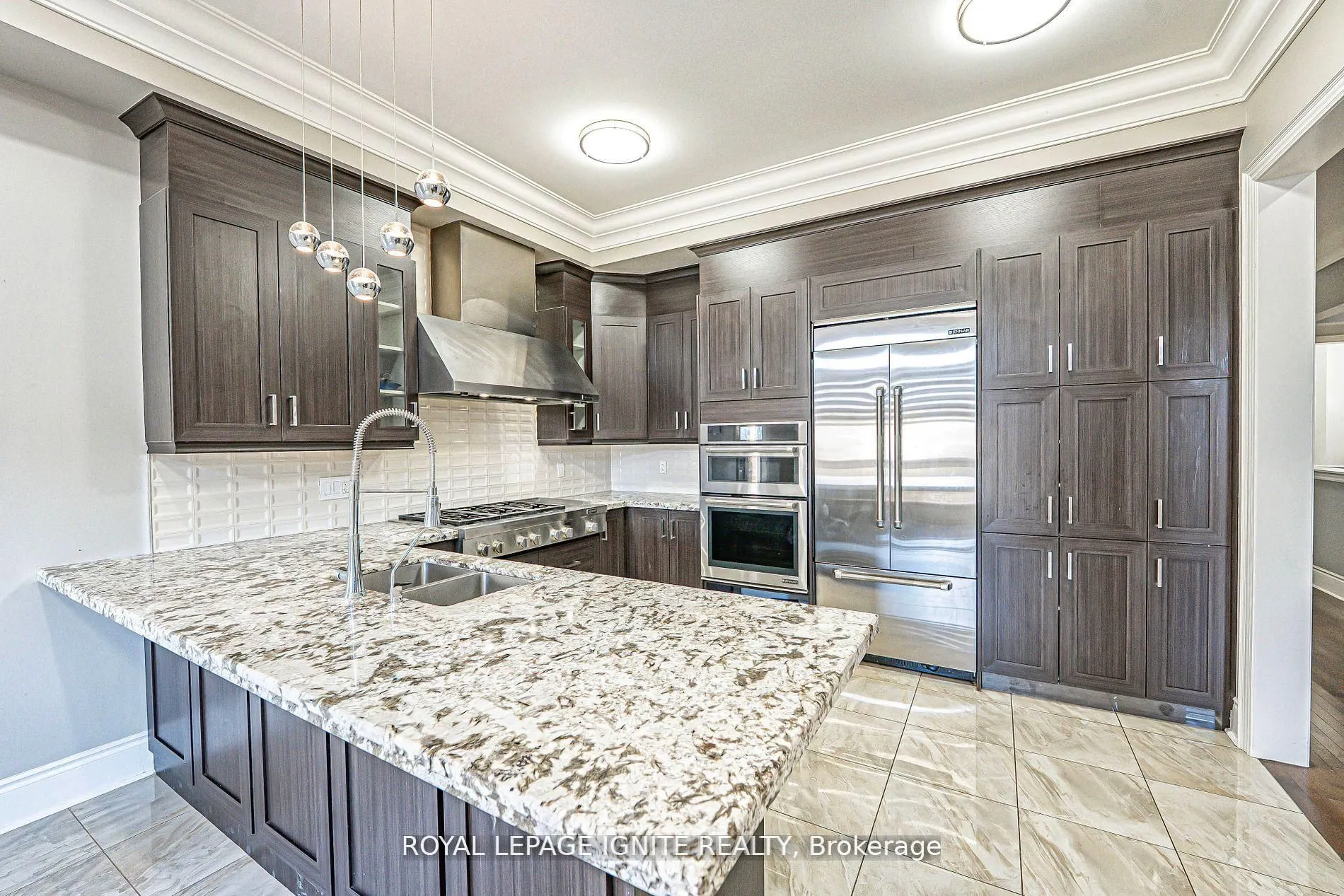 61 Gibson Circle