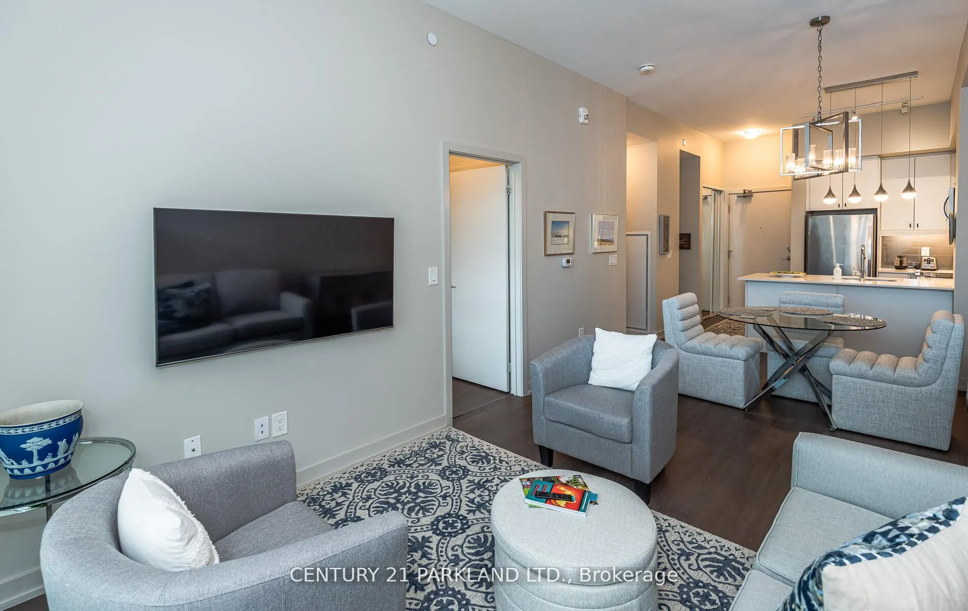 555 William Graham Drive W, #438