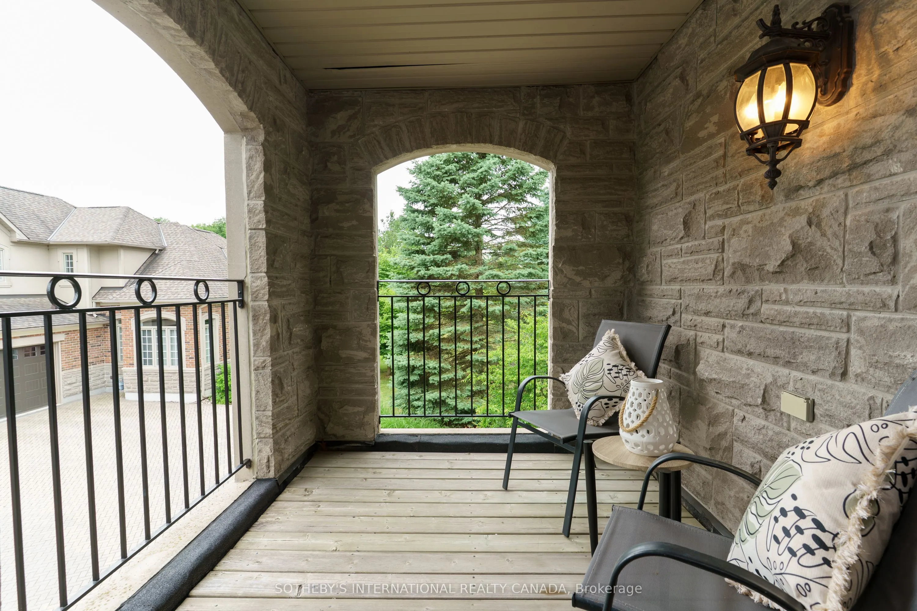 10 Kendrick Crescent, #4