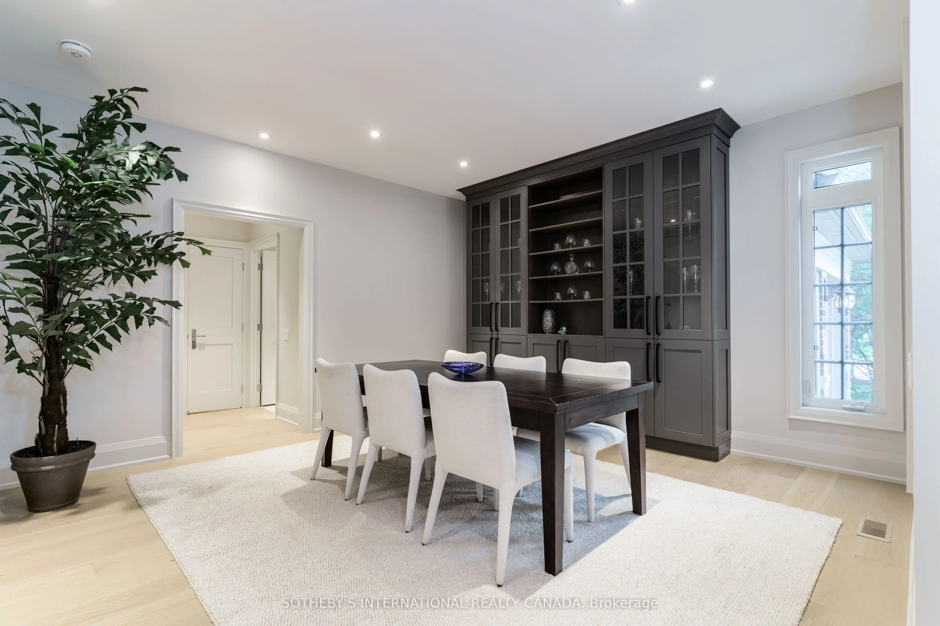 10 Kendrick Crescent, #4