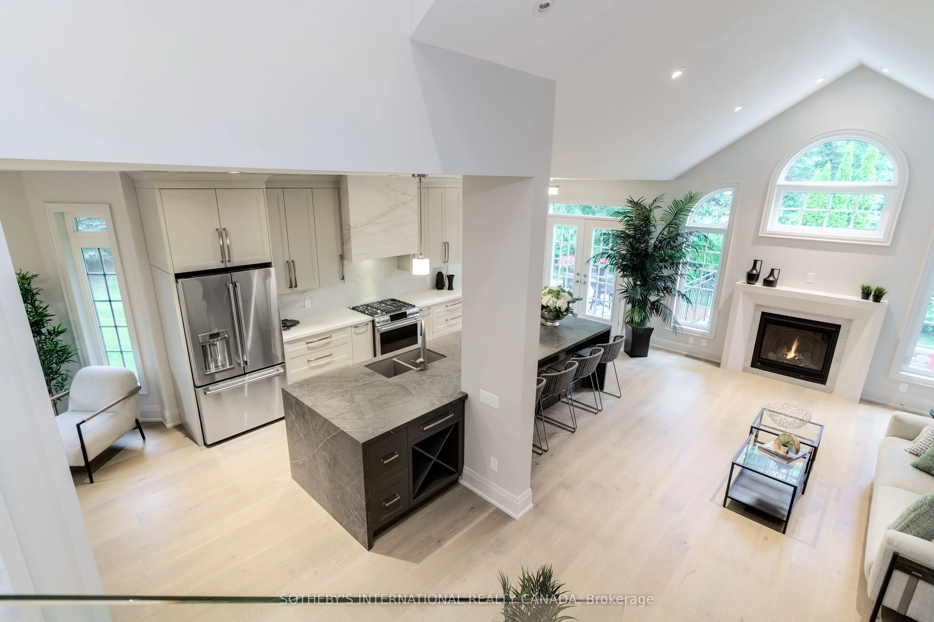 10 Kendrick Crescent, #4