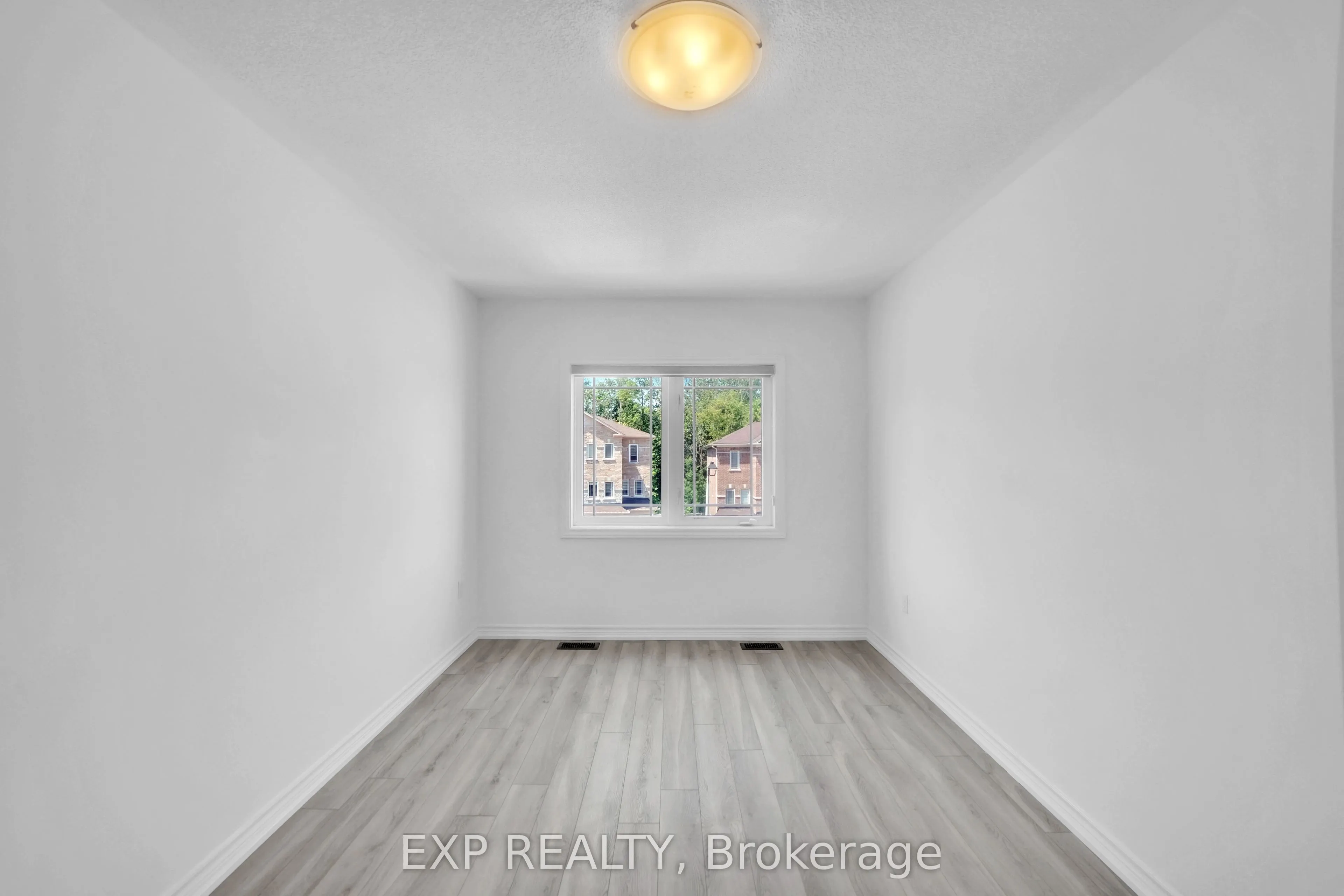 33 Milson Crescent